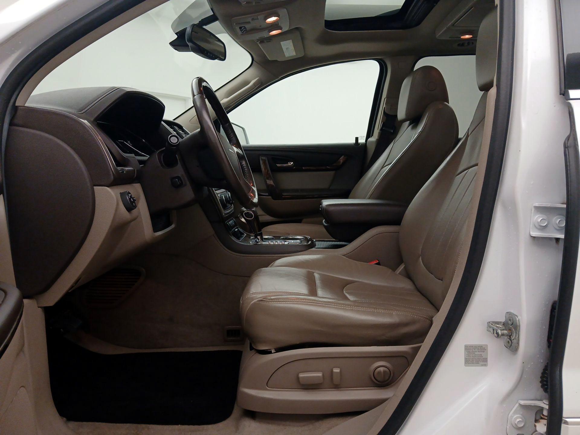 Thumbnail: 2016 GMC Acadia - 11