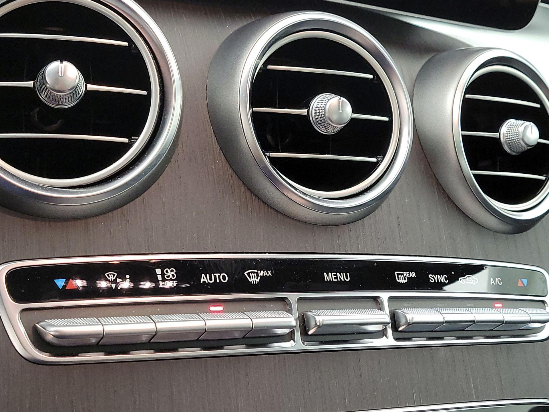 Thumbnail: 2020 Mercedes-Benz C-Class - 16