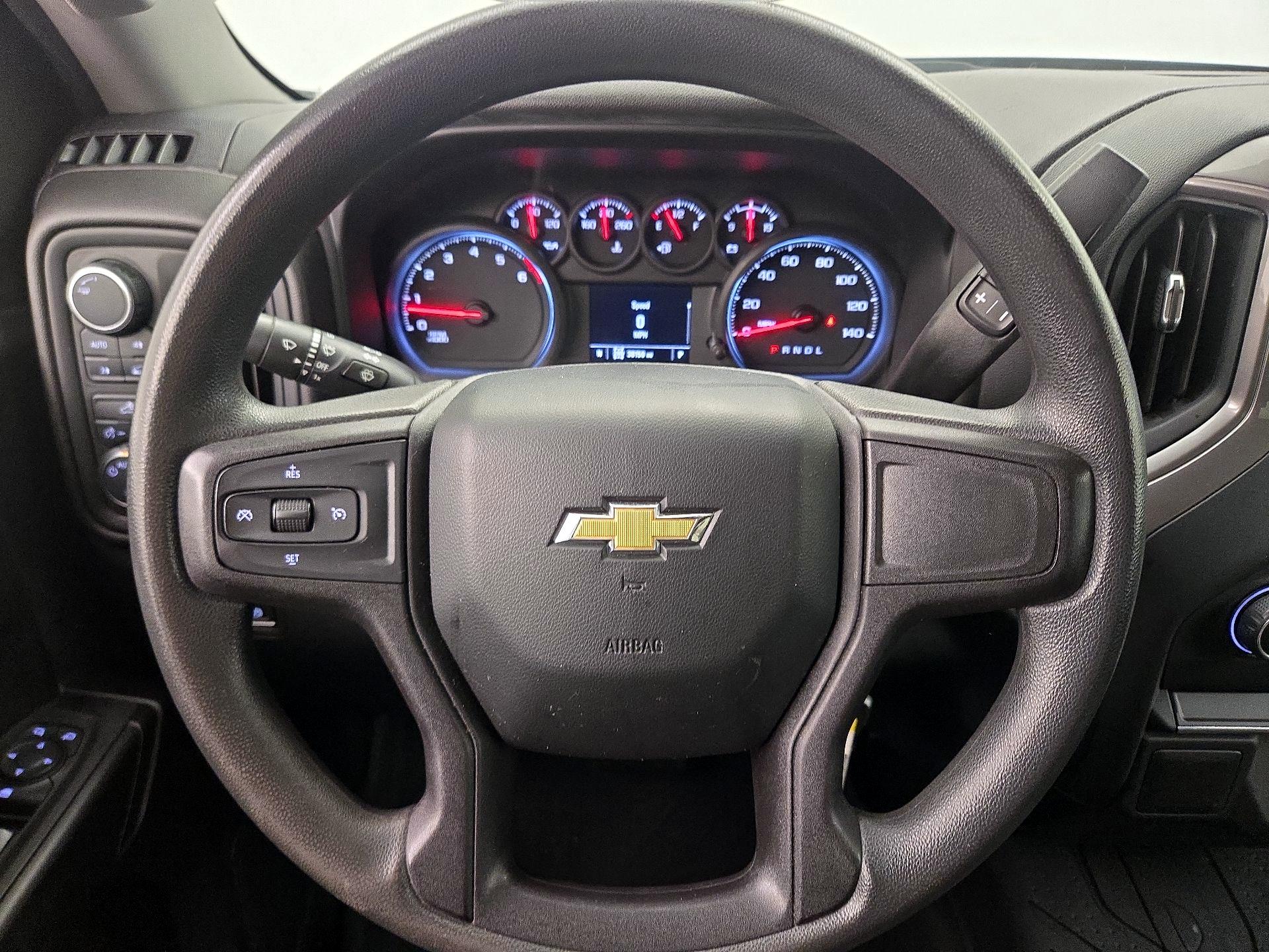 Thumbnail: 2021 Chevrolet Silverado 1500 - 10
