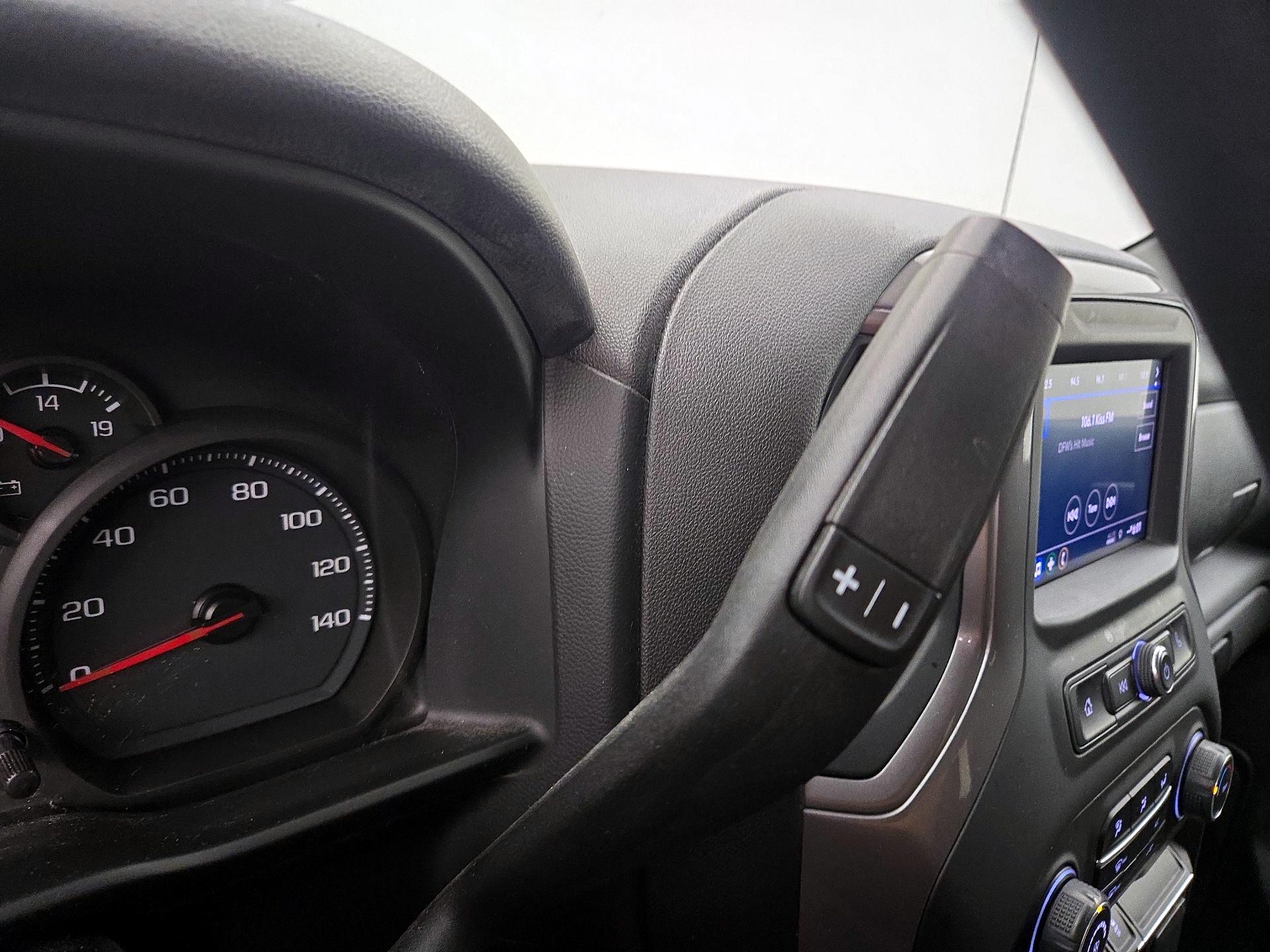 Thumbnail: 2021 Chevrolet Silverado 1500 - 17