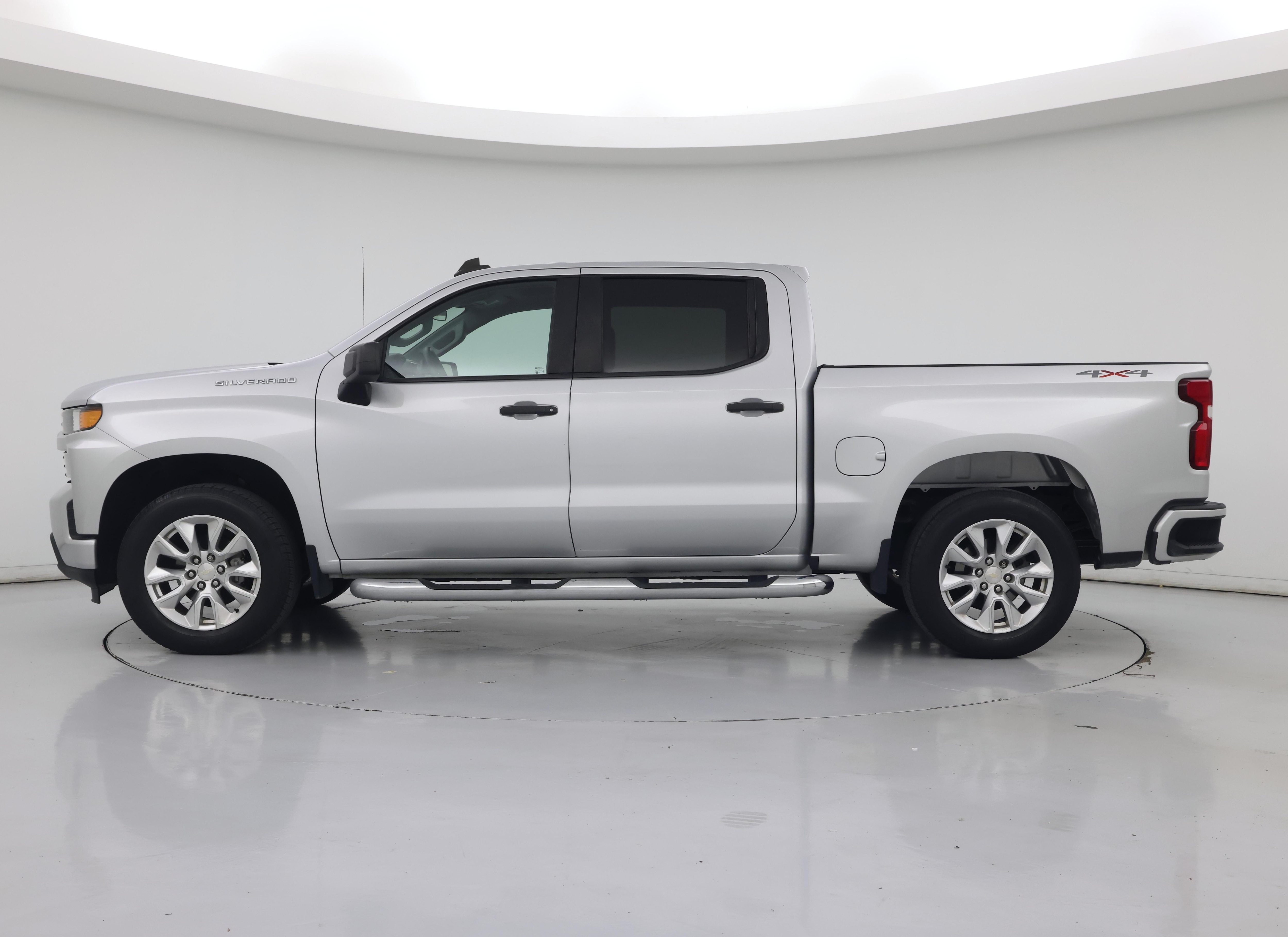 Thumbnail: 2021 Chevrolet Silverado 1500 - 3