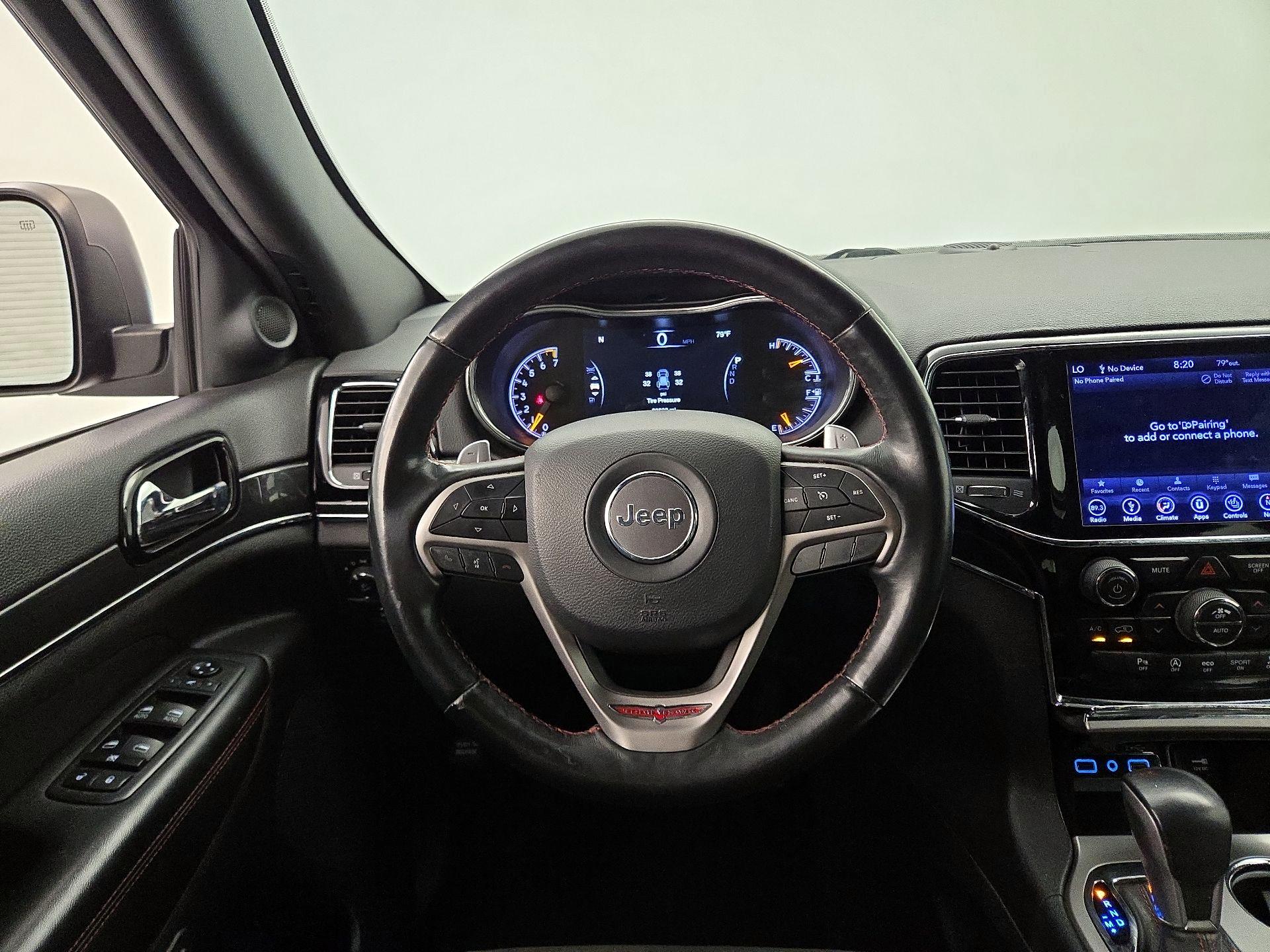 Thumbnail: 2019 Jeep Grand Cherokee - 10