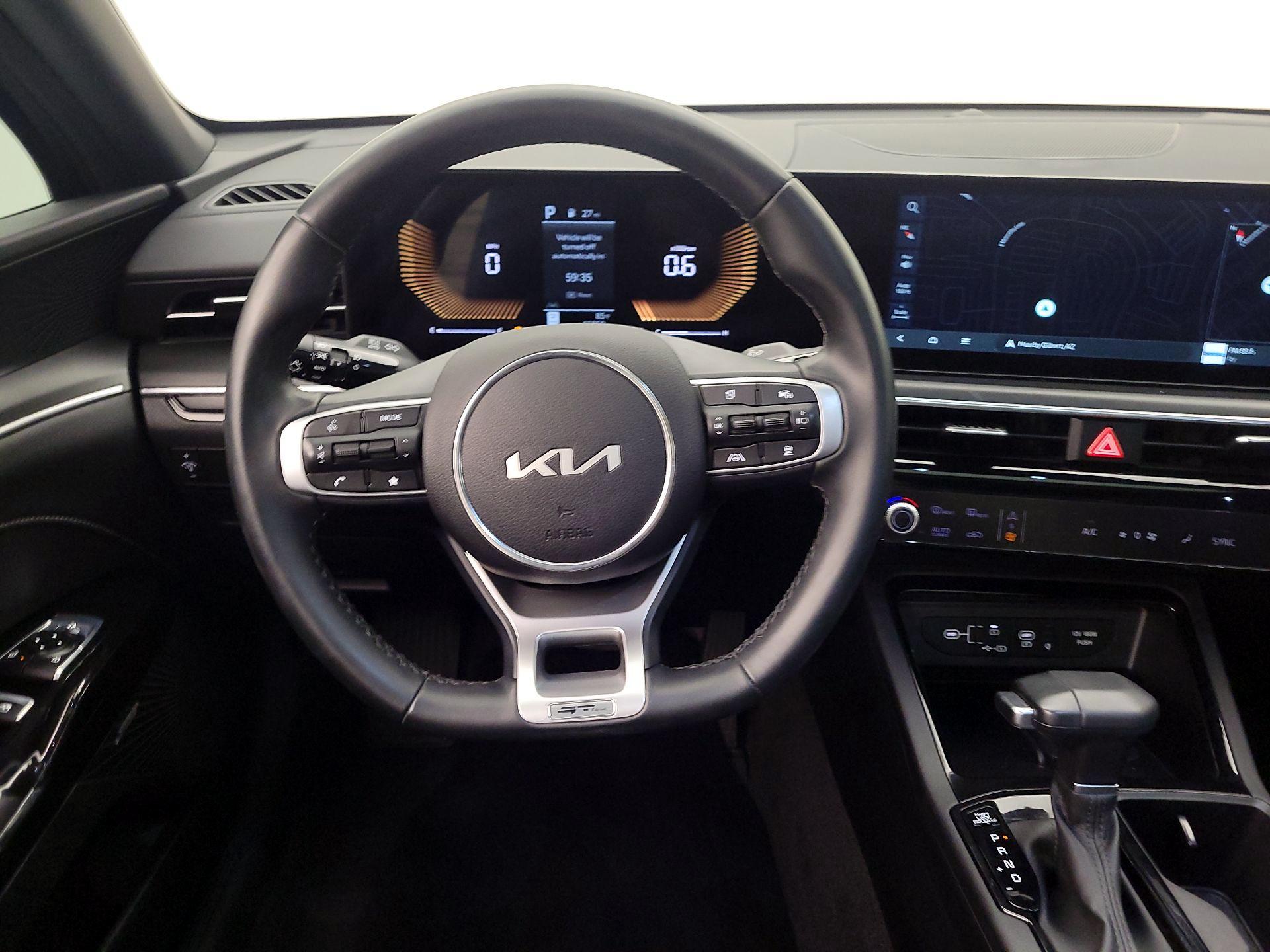 Thumbnail: 2025 Kia K5 - 10