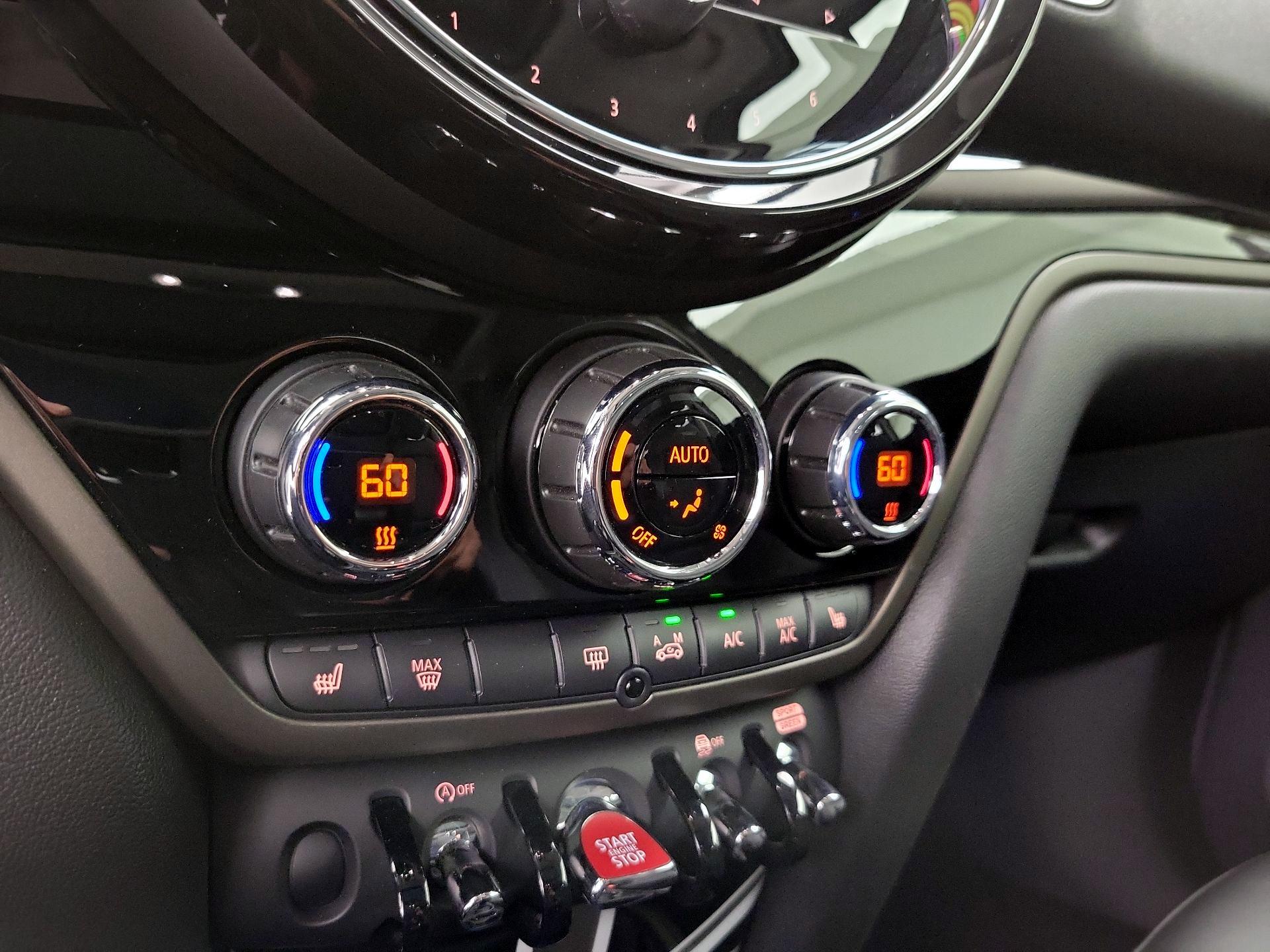 Thumbnail: 2023 MINI Cooper Countryman - 17