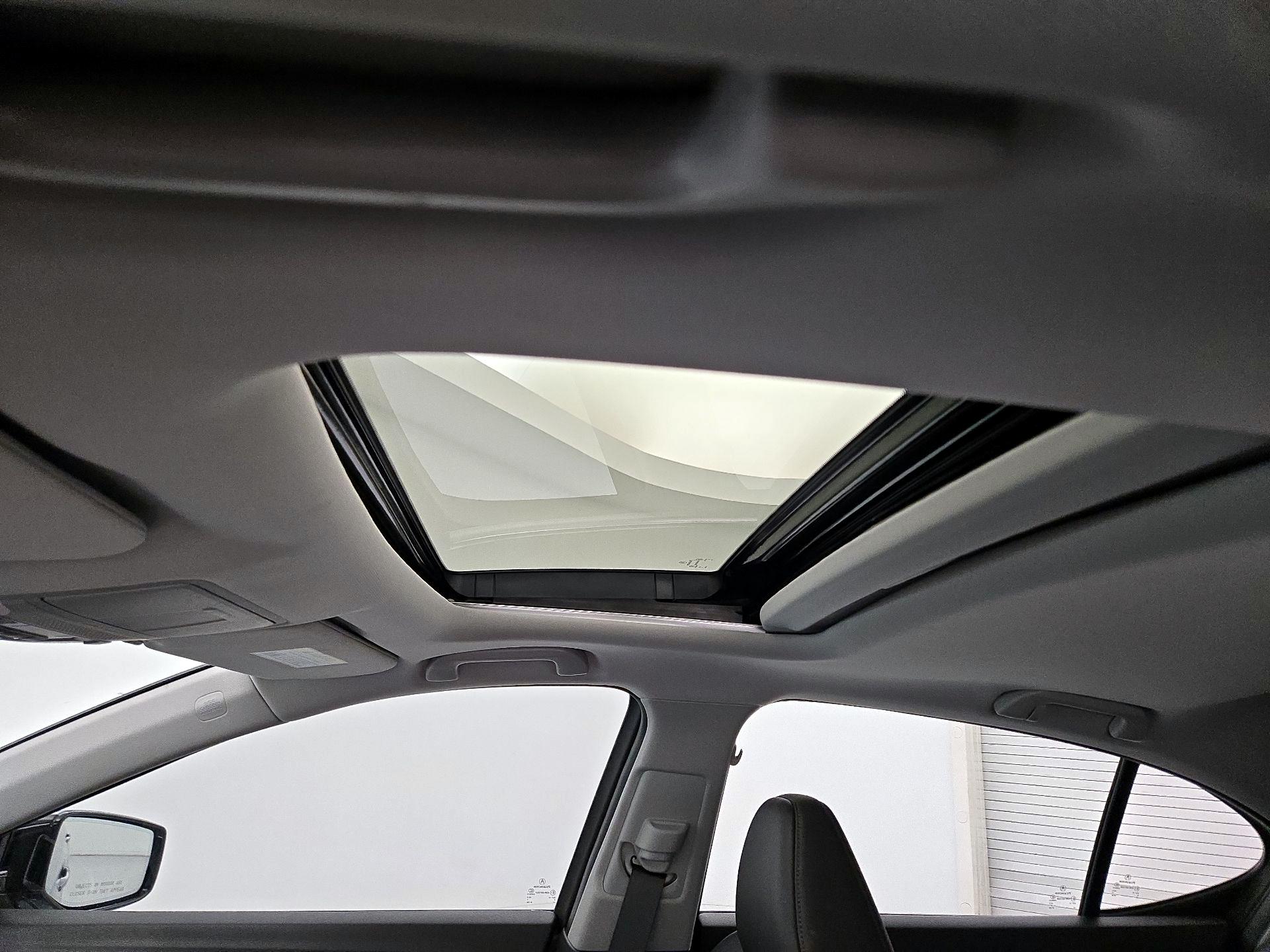 Thumbnail: 2015 Acura TLX - 20