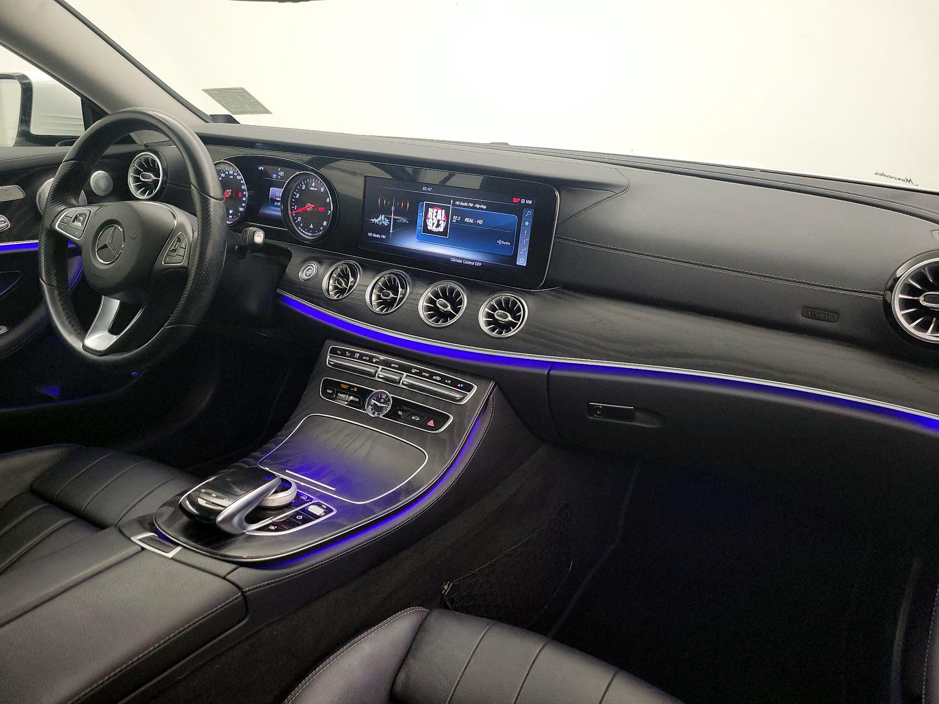 Thumbnail: 2018 Mercedes-Benz E-Class - 9
