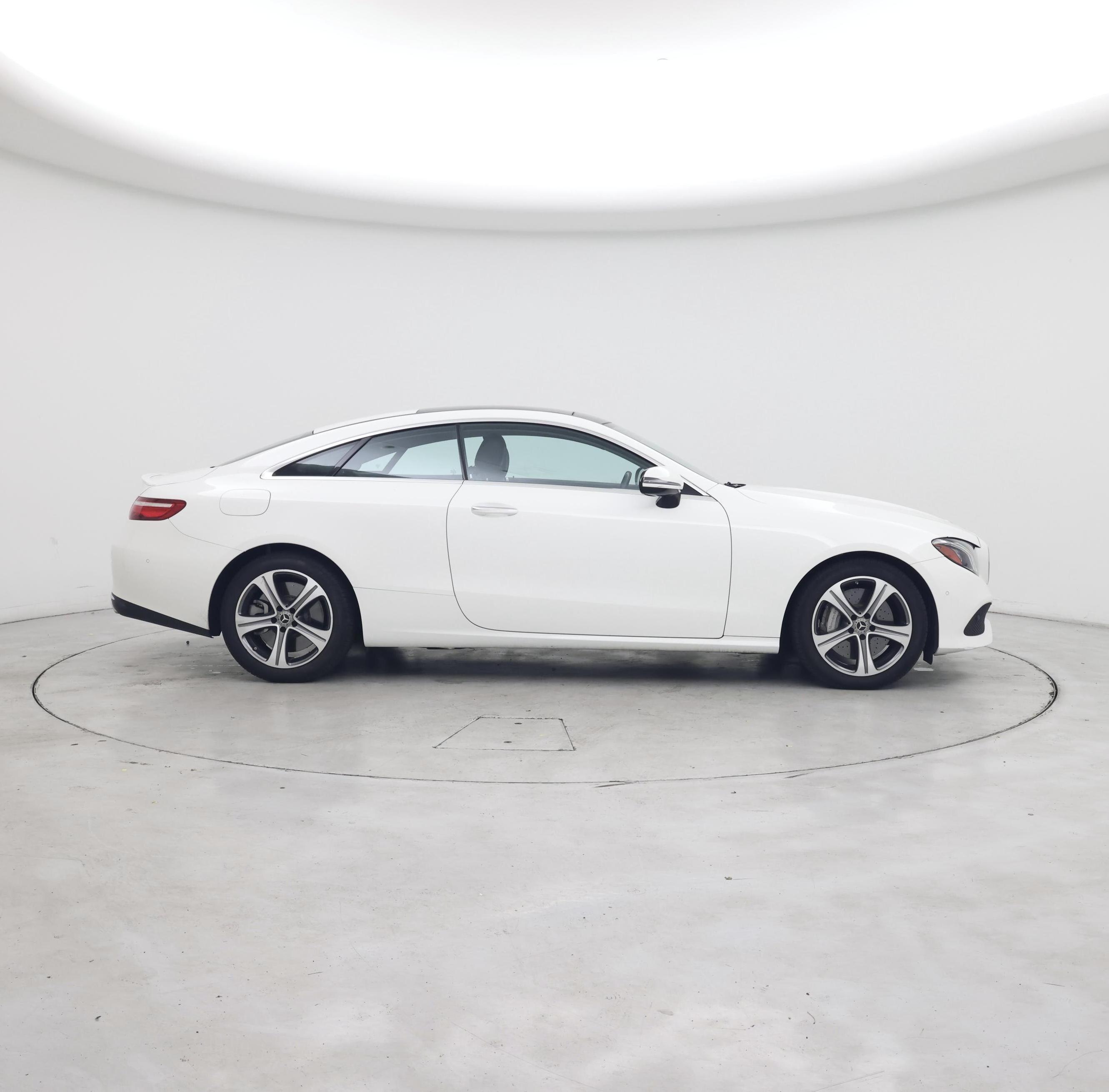 Thumbnail: 2018 Mercedes-Benz E-Class - 7