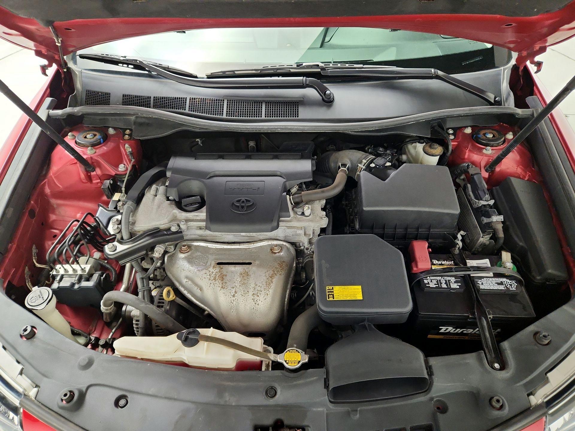 Thumbnail: 2014 Toyota Camry - 20