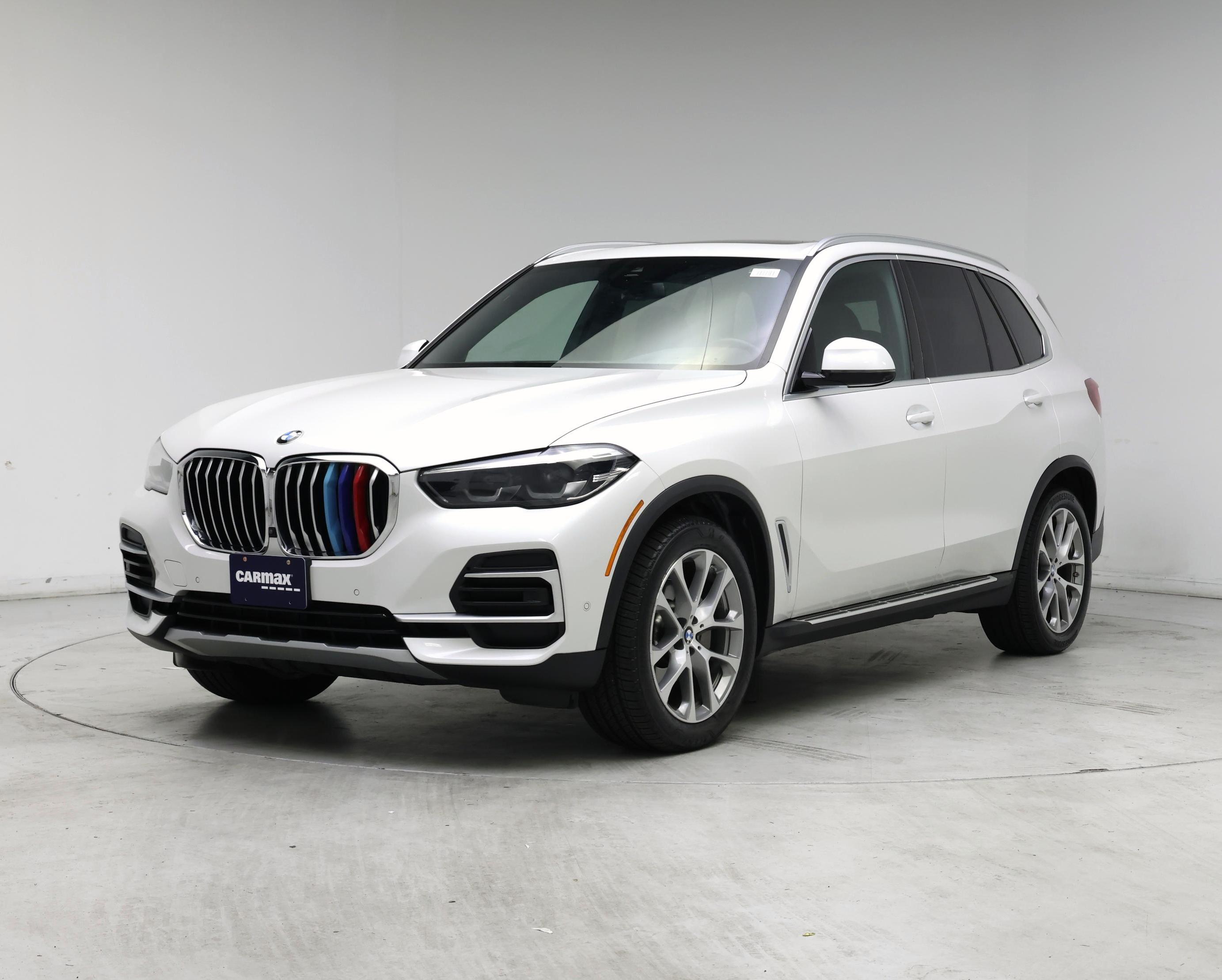 Thumbnail: 2023 BMW X5 - 4
