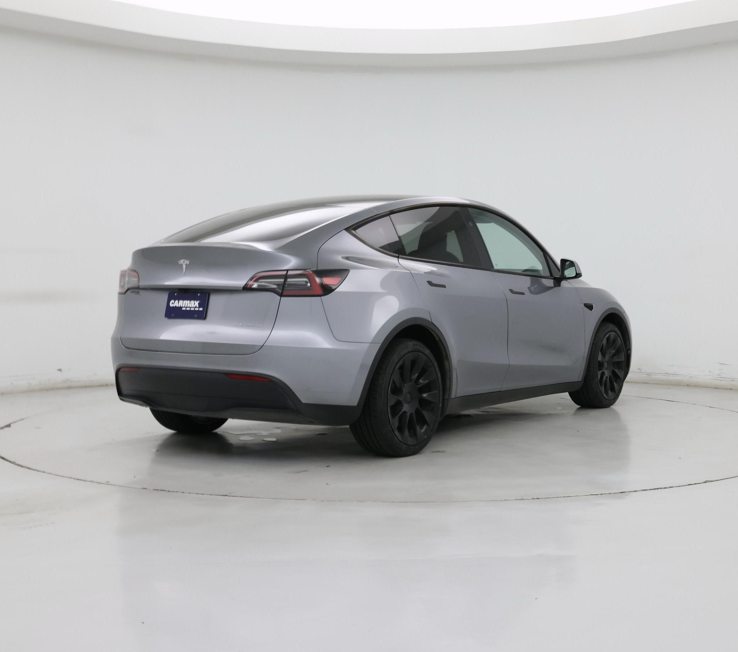 Thumbnail: 2024 Tesla Model Y - 8