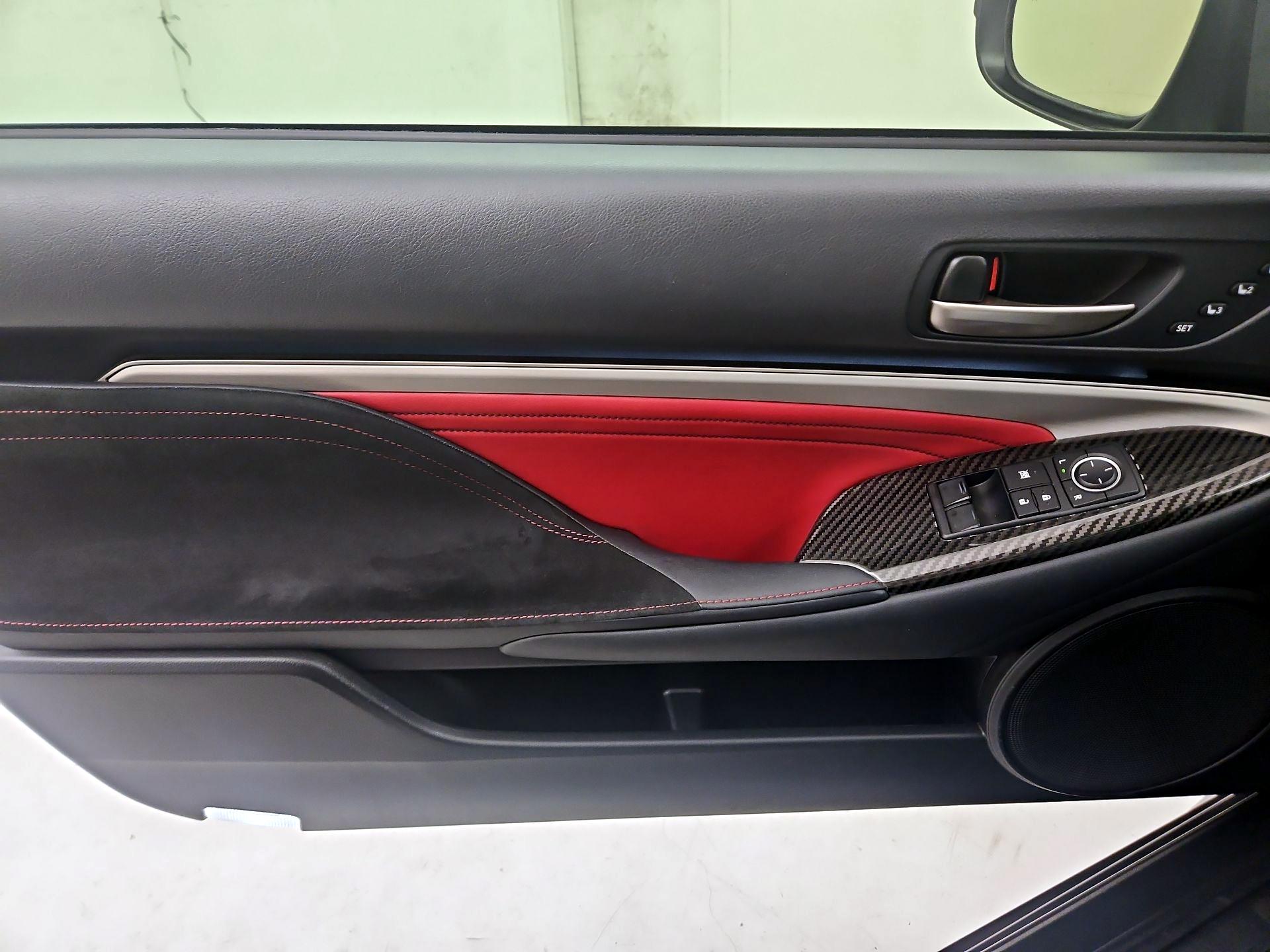 Thumbnail: 2016 Lexus RC - 12