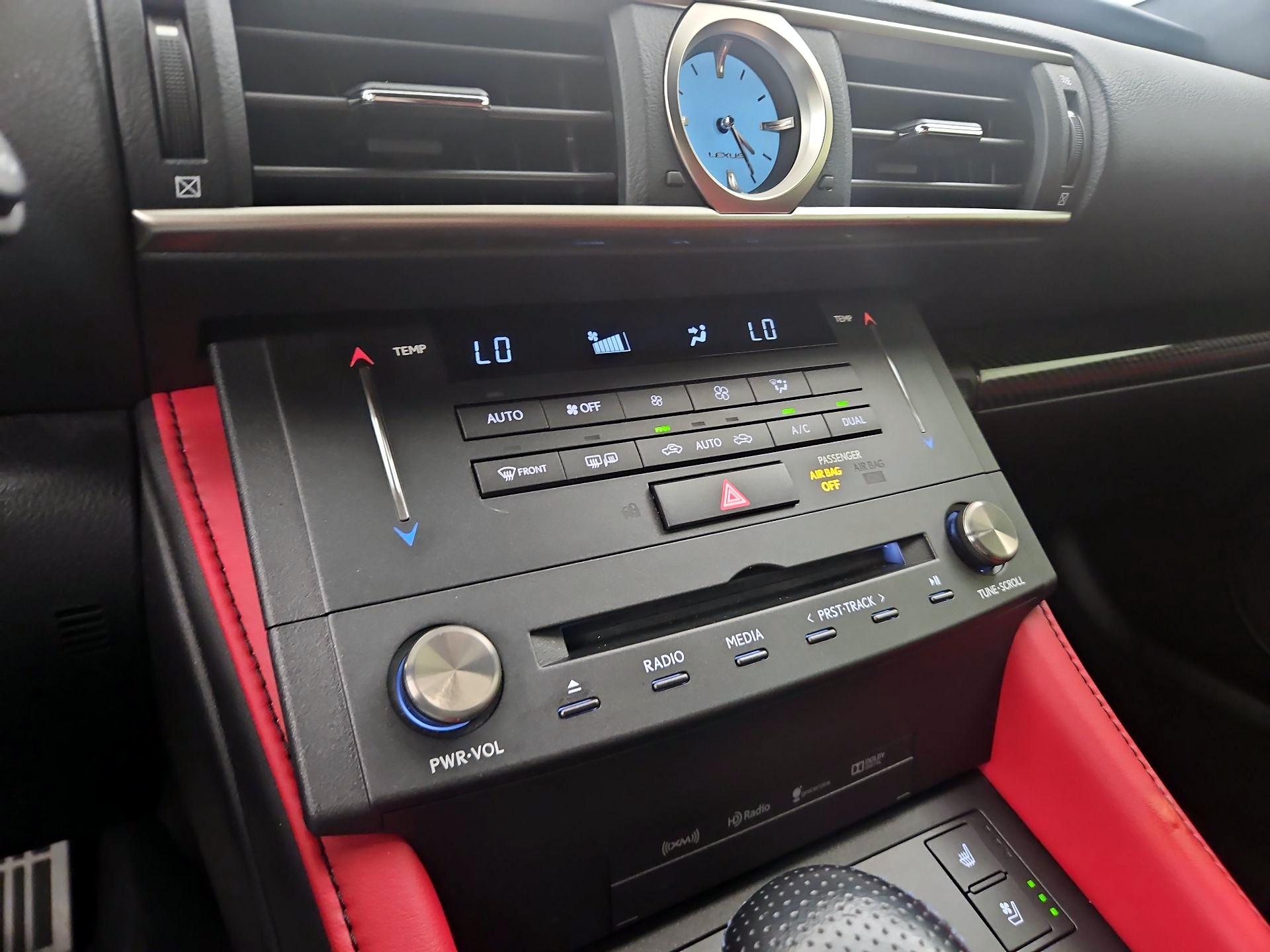 Thumbnail: 2016 Lexus RC - 17