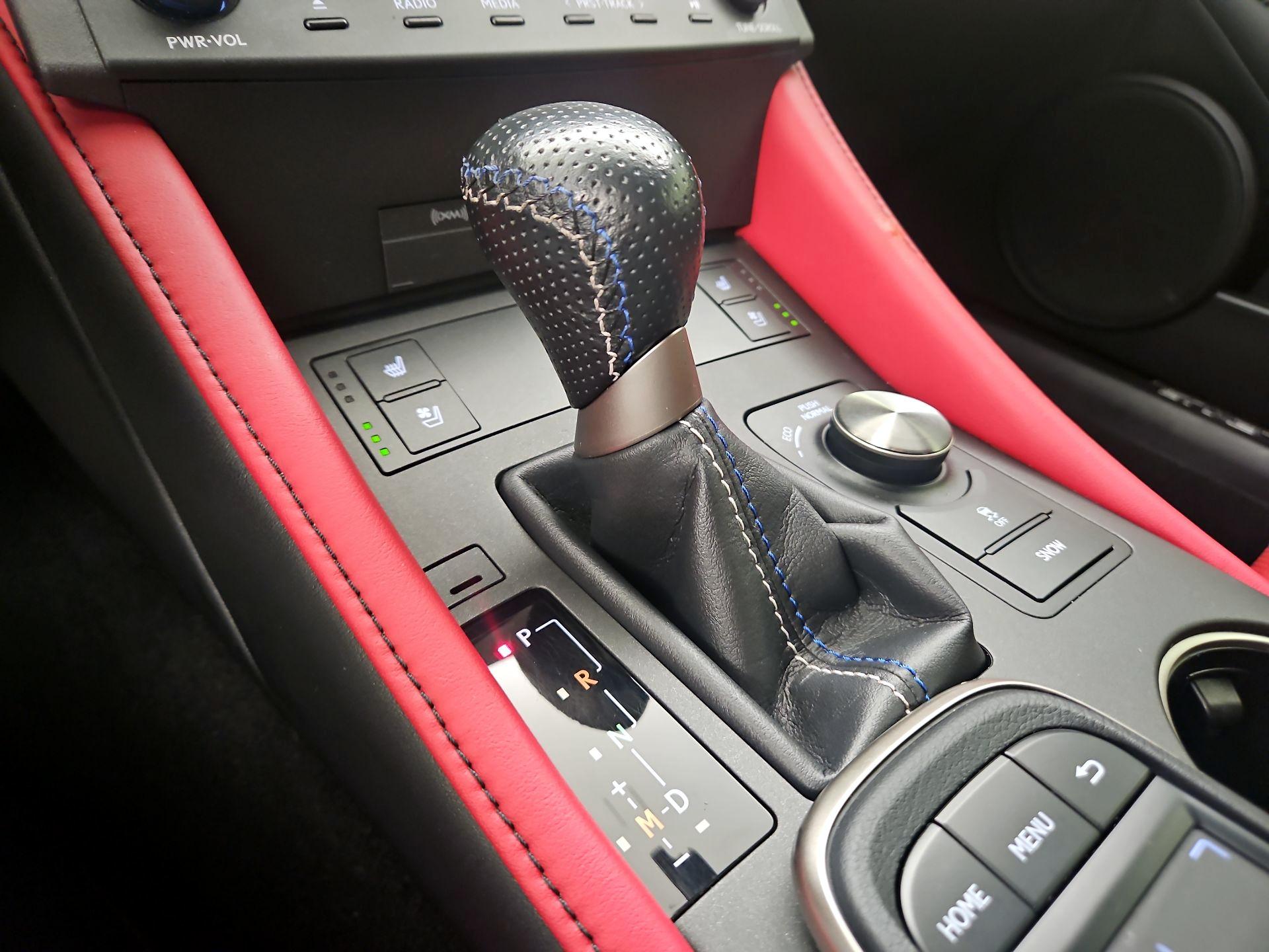 Thumbnail: 2016 Lexus RC - 18