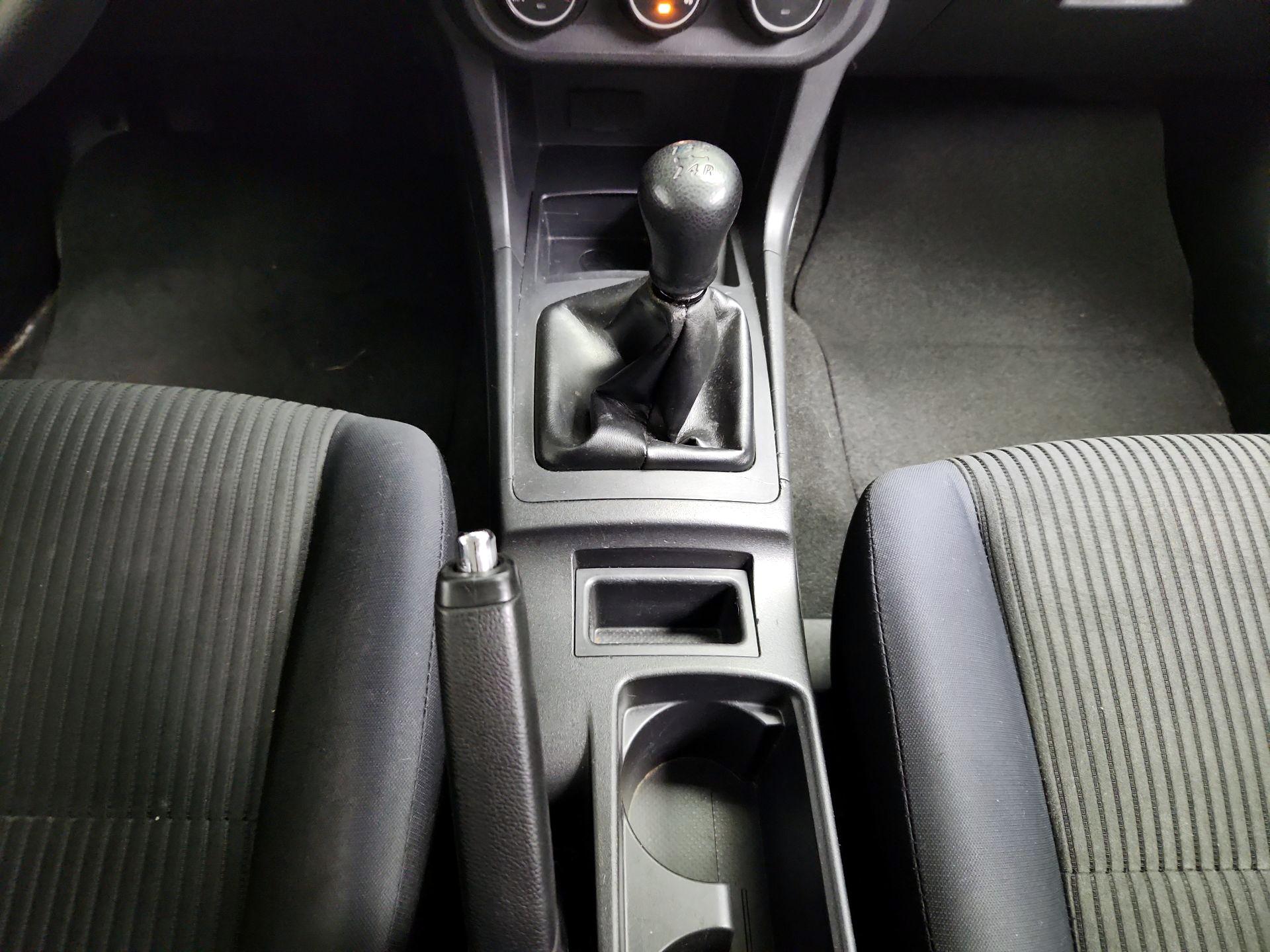 Thumbnail: 2014 Mitsubishi Lancer - 16