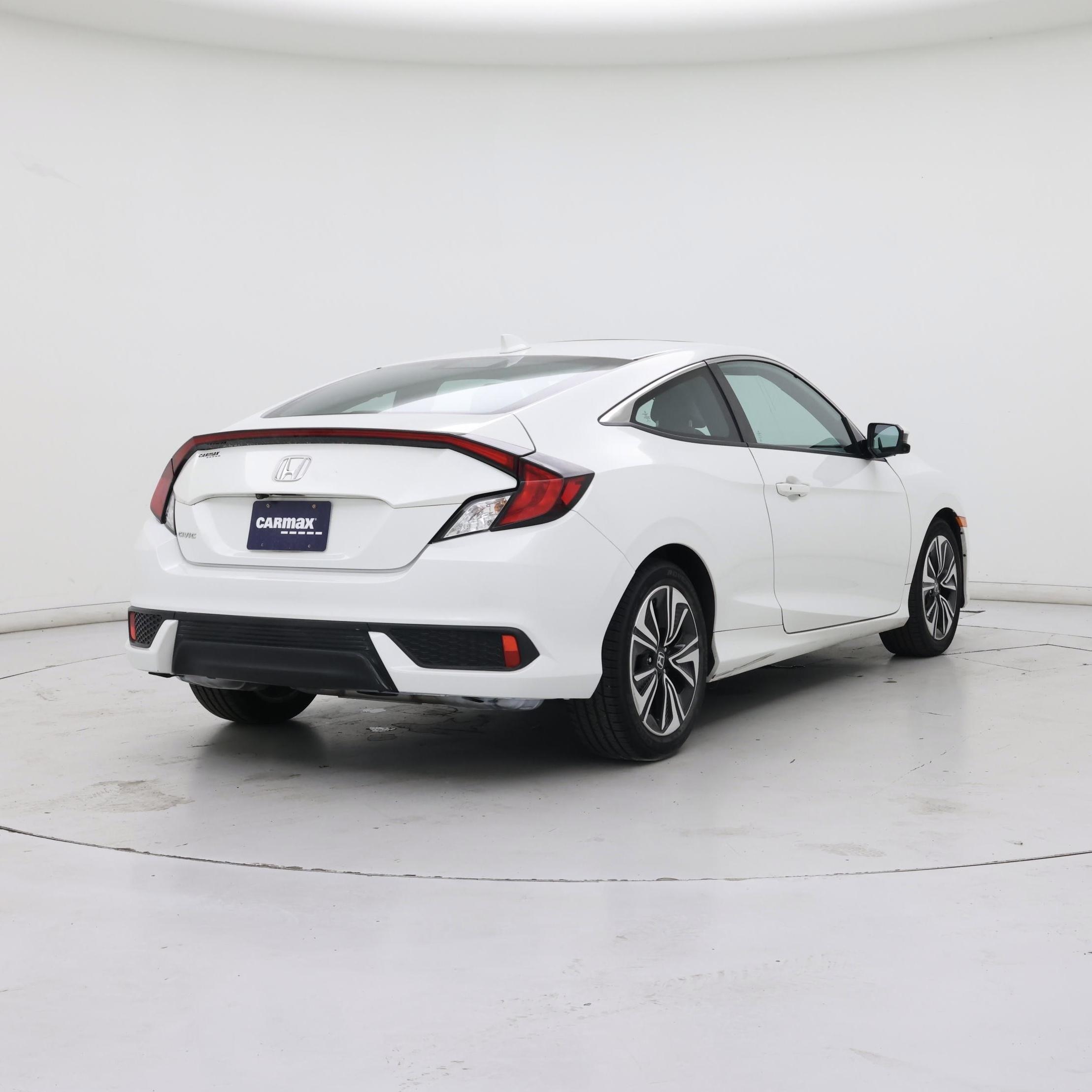 Thumbnail: 2016 Honda Civic - 8