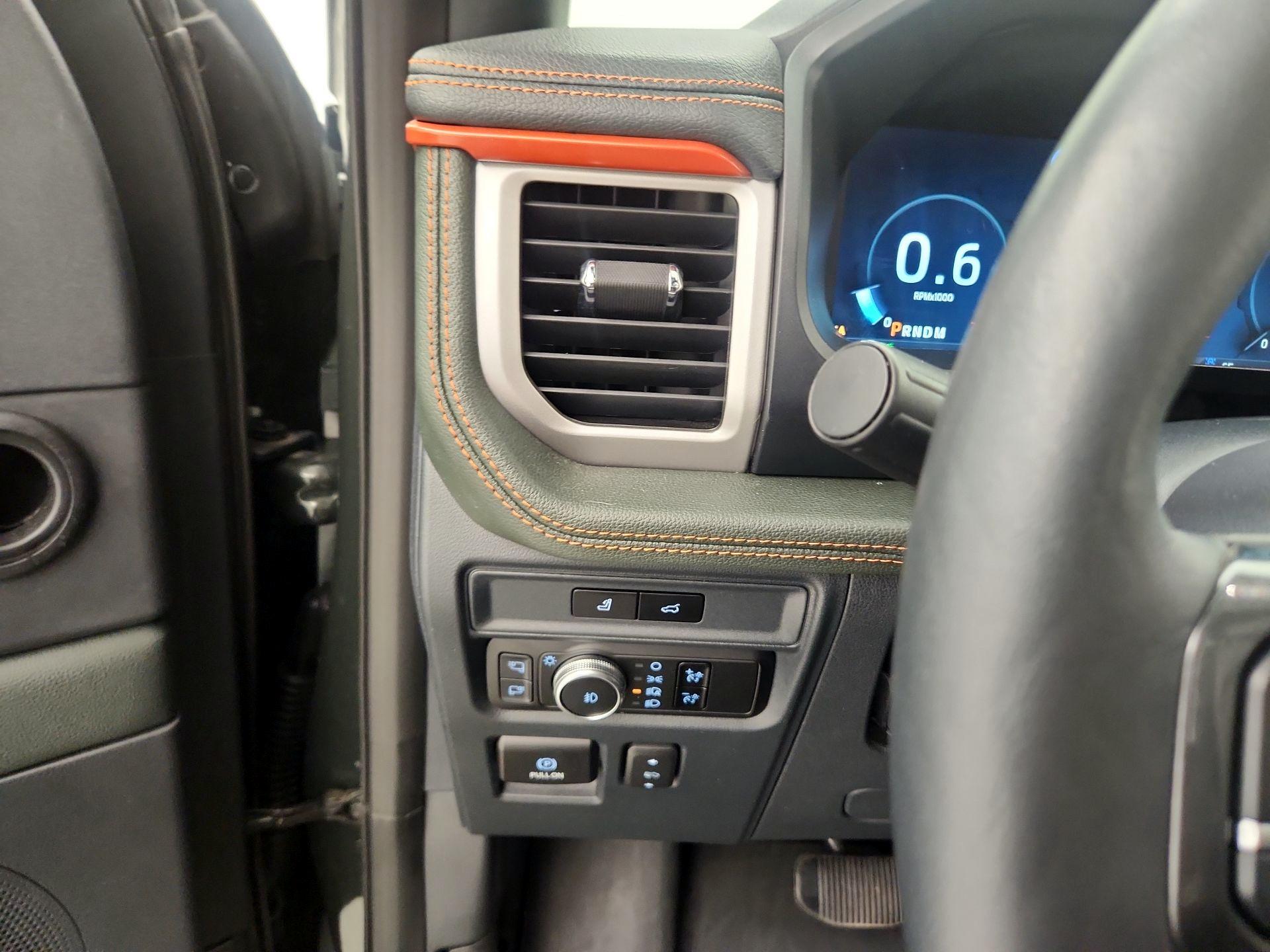 Thumbnail: 2022 Ford Expedition - 13