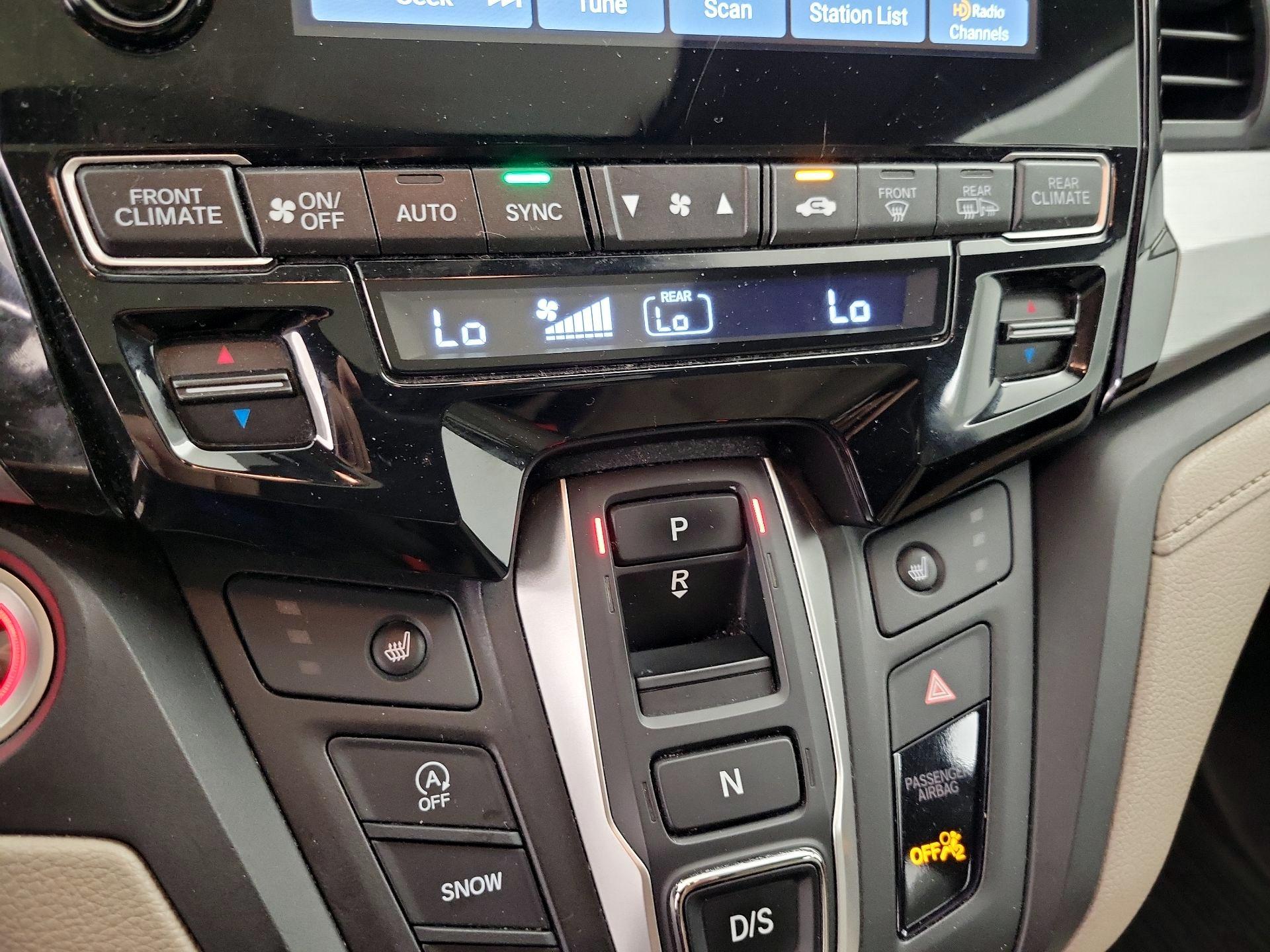 Thumbnail: 2020 Honda Odyssey - 16