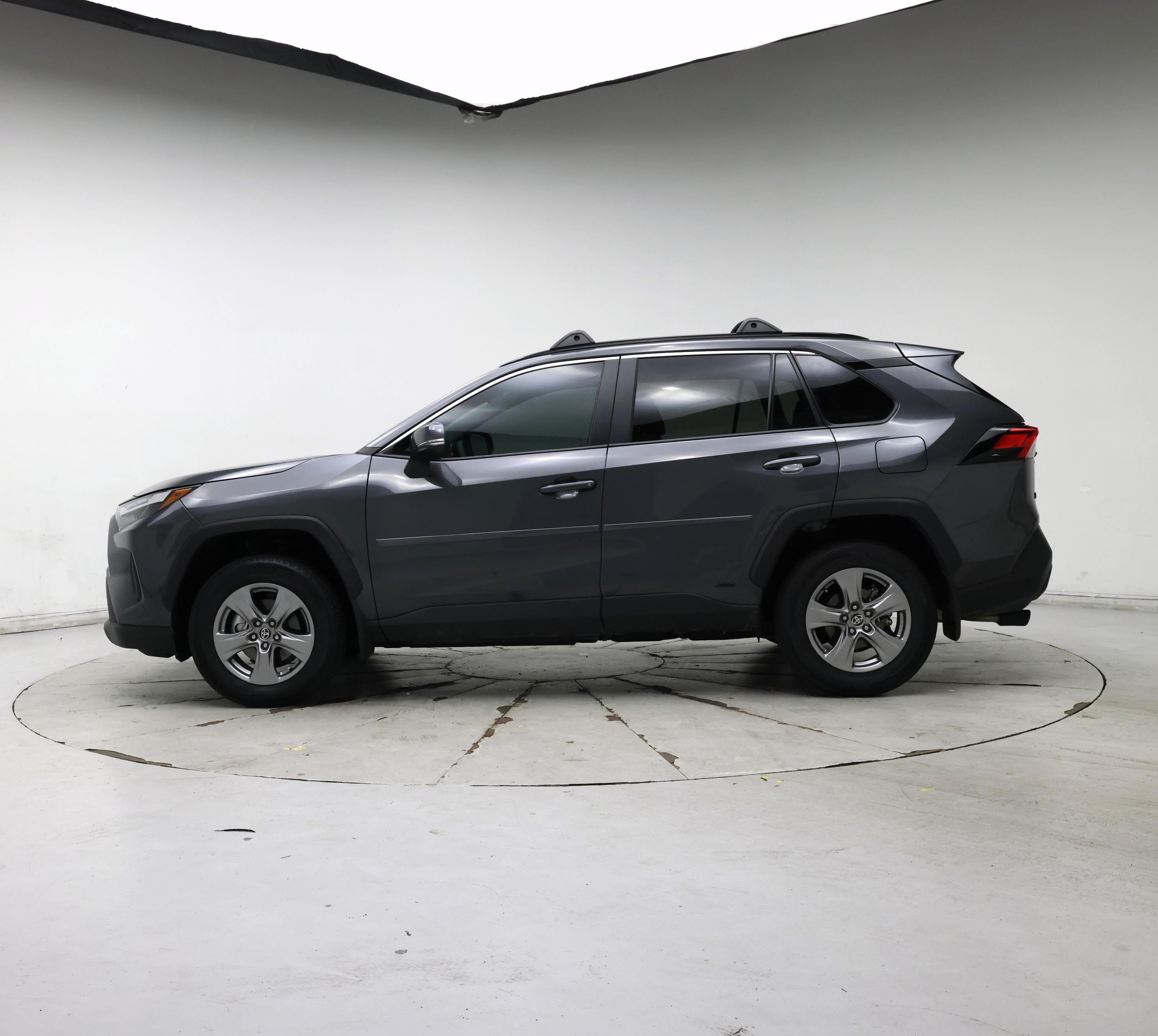 Thumbnail: 2025 Toyota RAV4 - 3