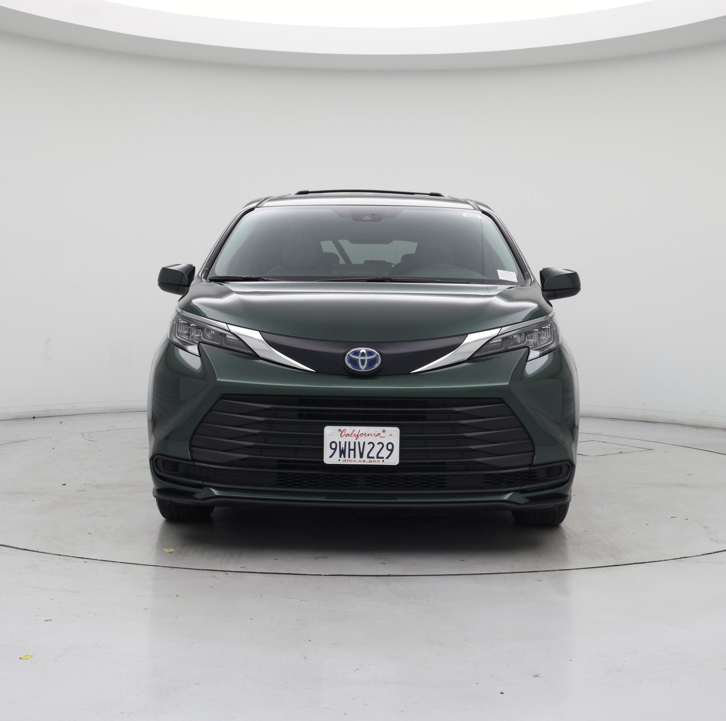 Thumbnail: 2025 Toyota Sienna - 5