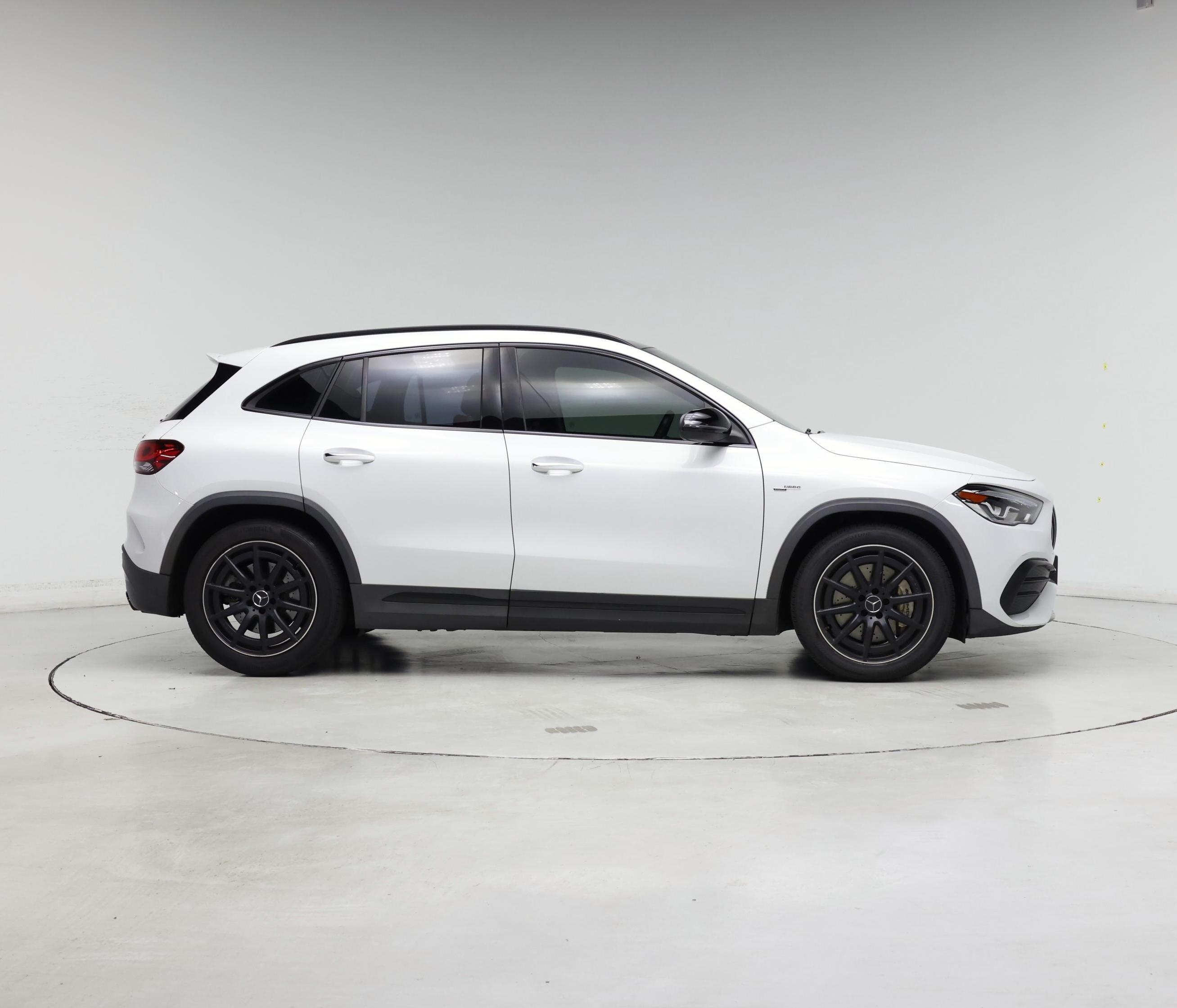 Thumbnail: 2021 Mercedes-Benz GLA - 7