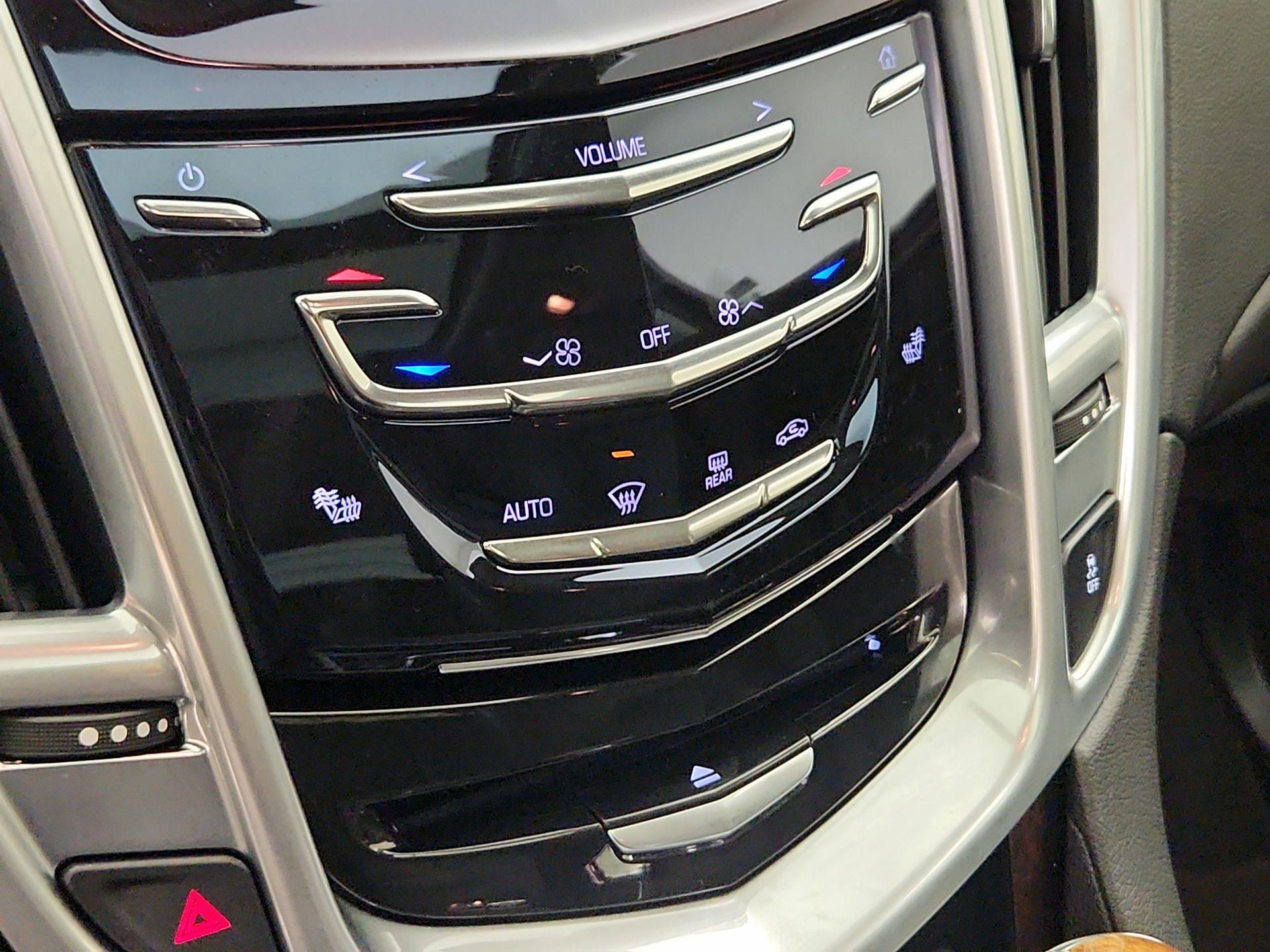 Thumbnail: 2016 Cadillac SRX - 16