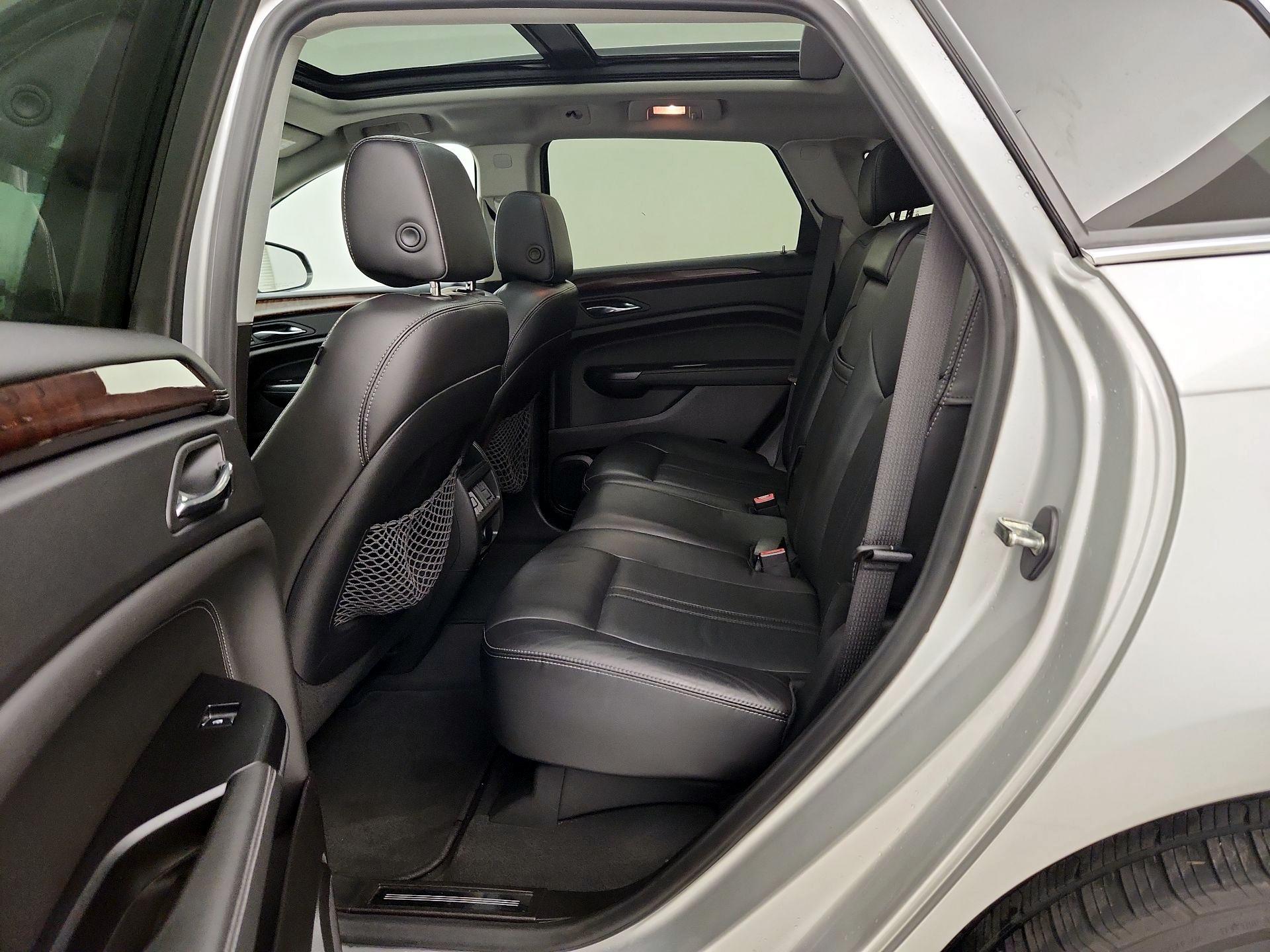Thumbnail: 2016 Cadillac SRX - 20