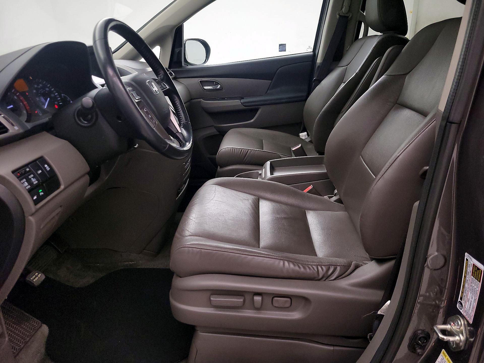 Thumbnail: 2016 Honda Odyssey - 11
