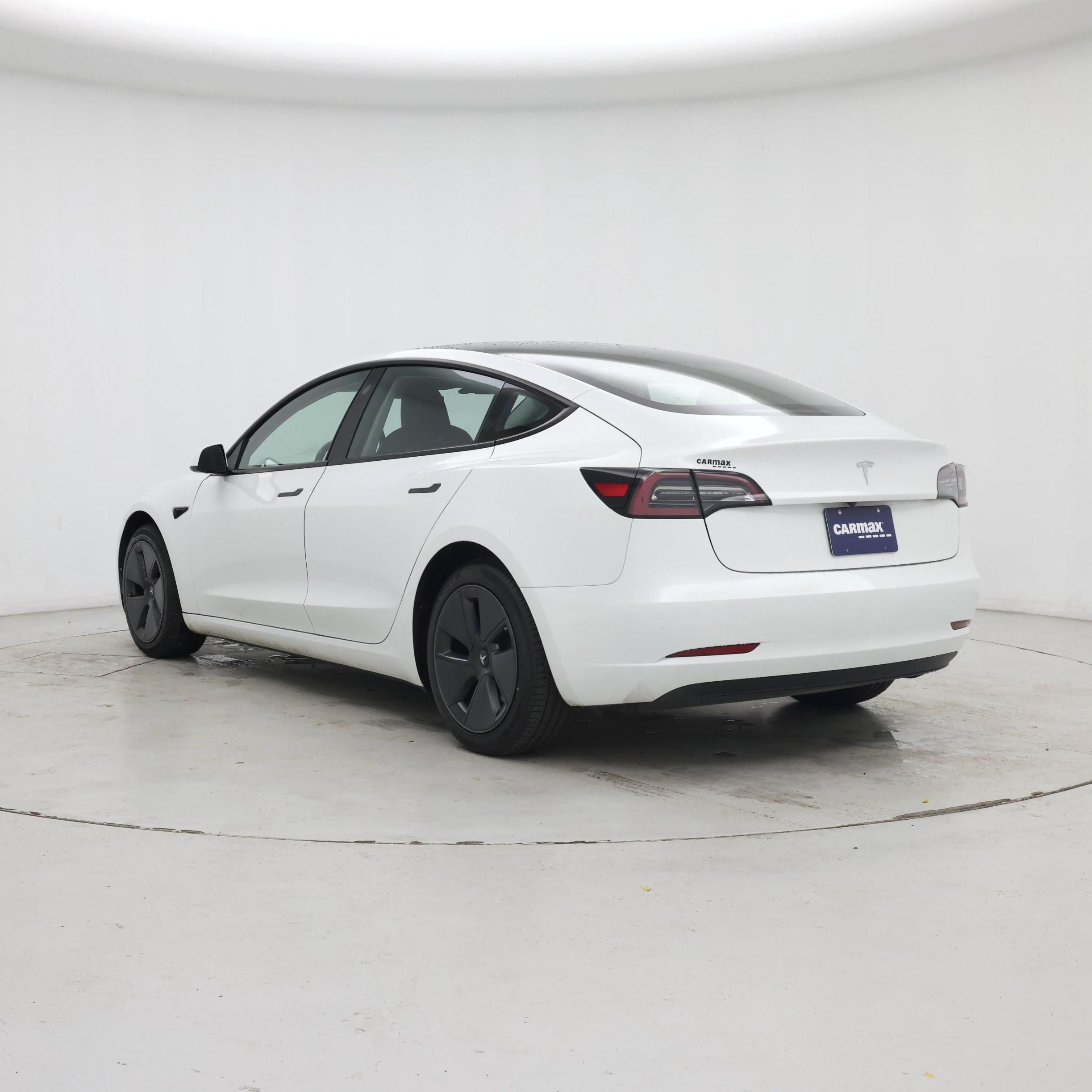 Thumbnail: 2023 Tesla Model 3 - 2