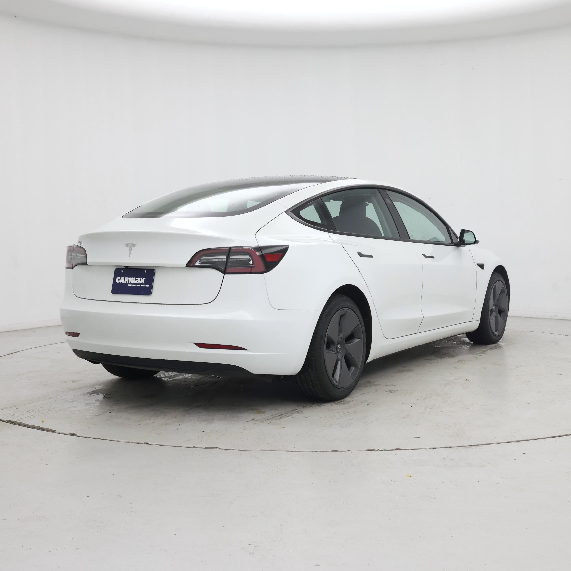 Thumbnail: 2023 Tesla Model 3 - 8