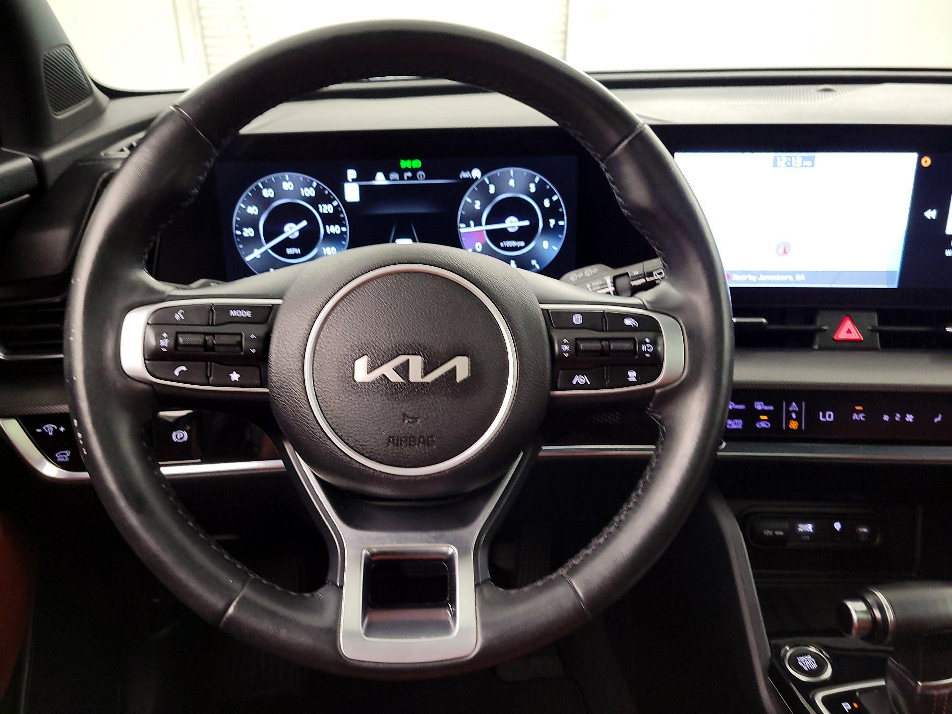 Thumbnail: 2023 Kia Sportage - 10