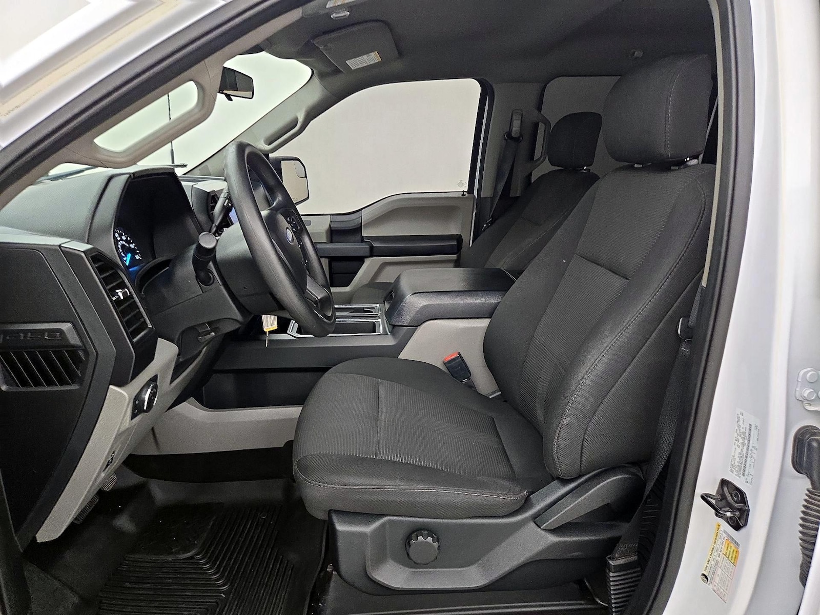 2020 Ford F-150 XL - Photo 10