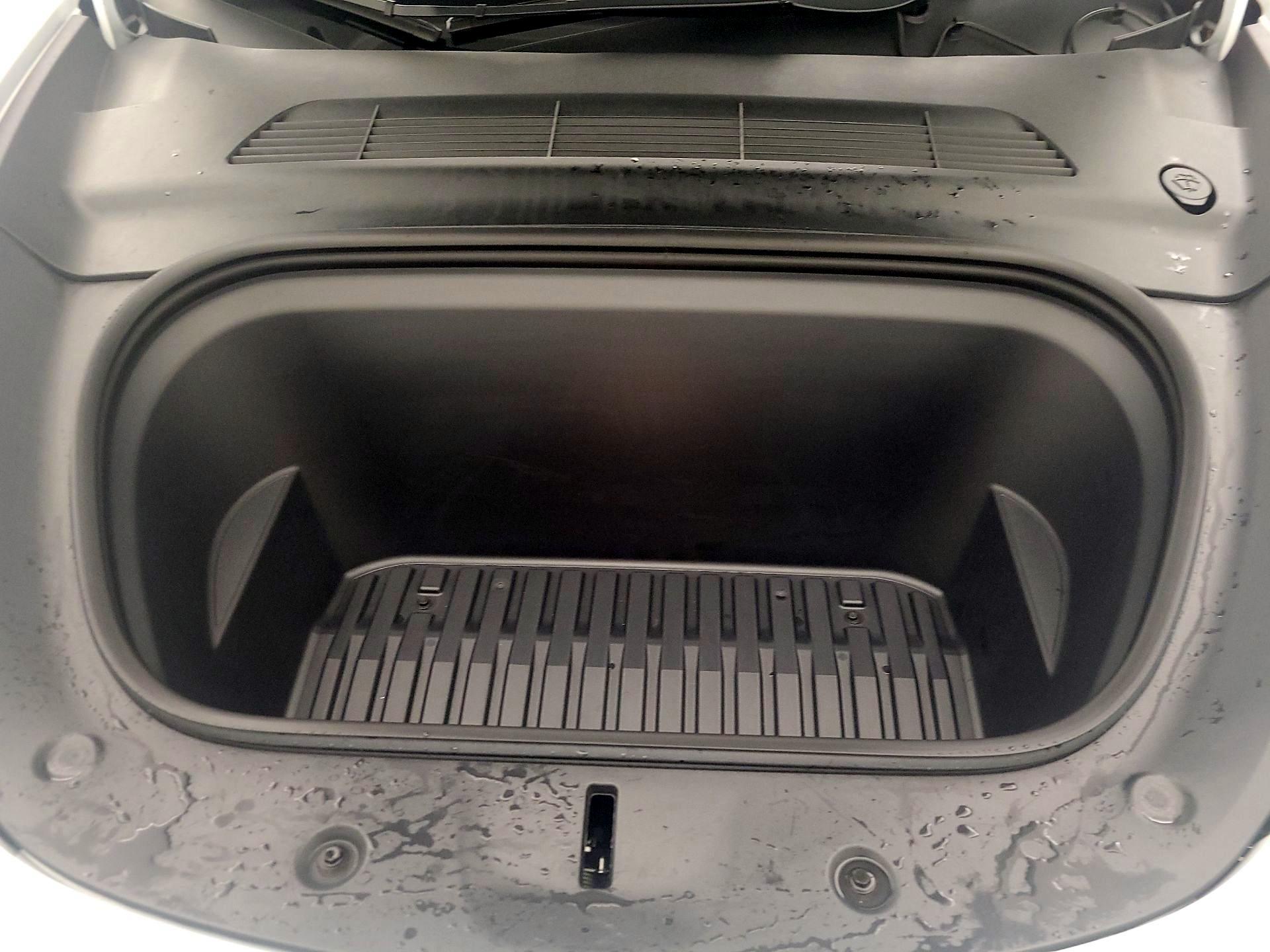 Thumbnail: 2022 Tesla Model Y - 20