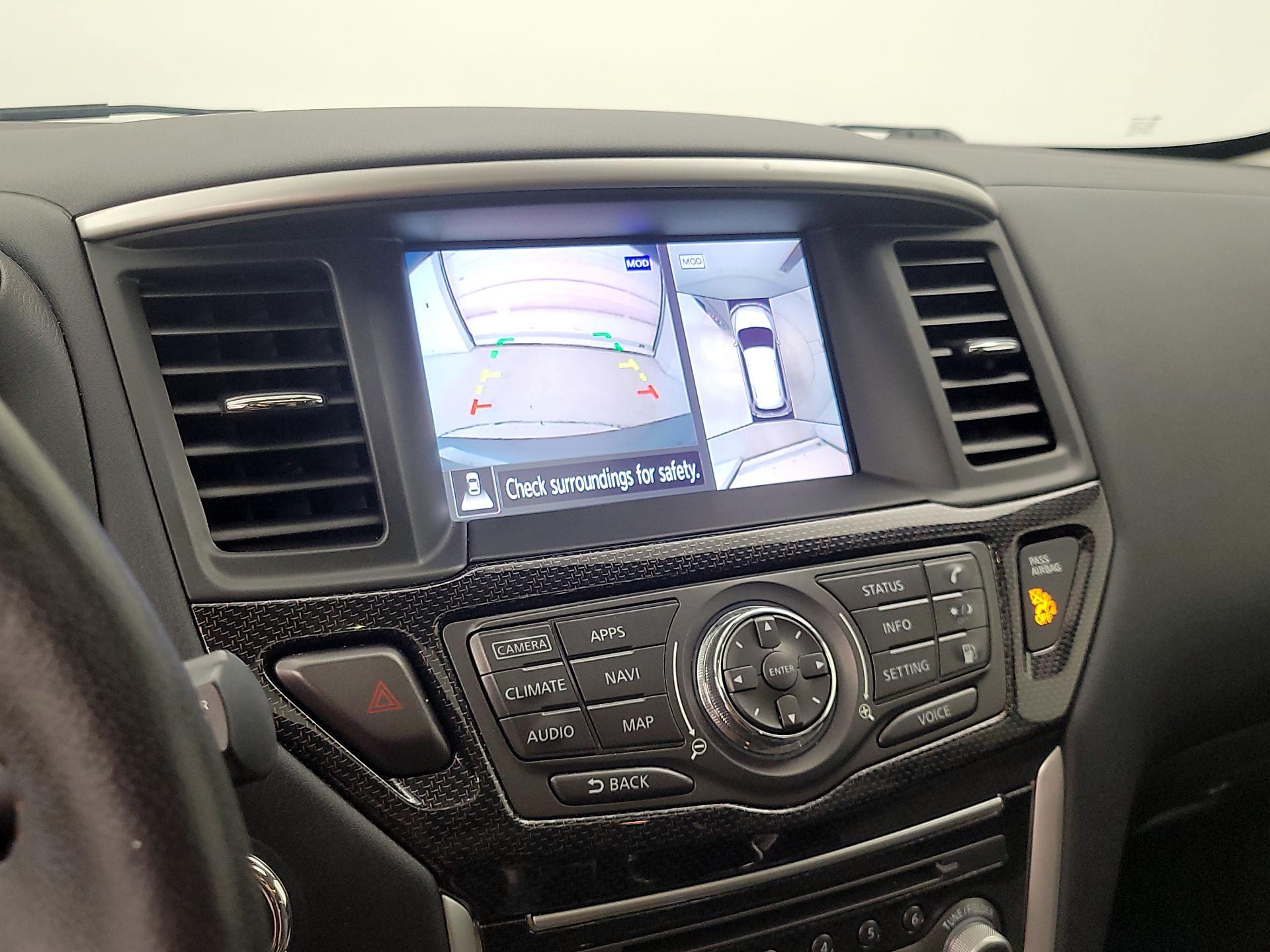 Thumbnail: 2020 Nissan Pathfinder - 15