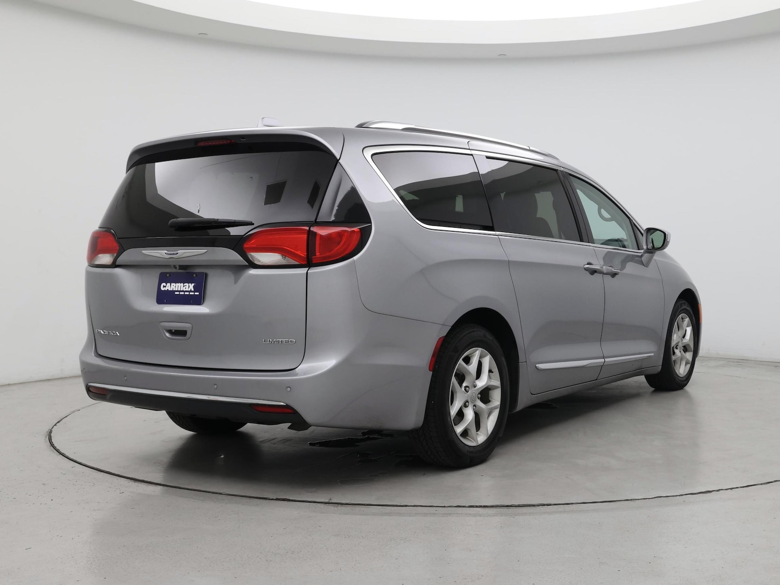 2020 Chrysler Pacifica Limited - Photo 9