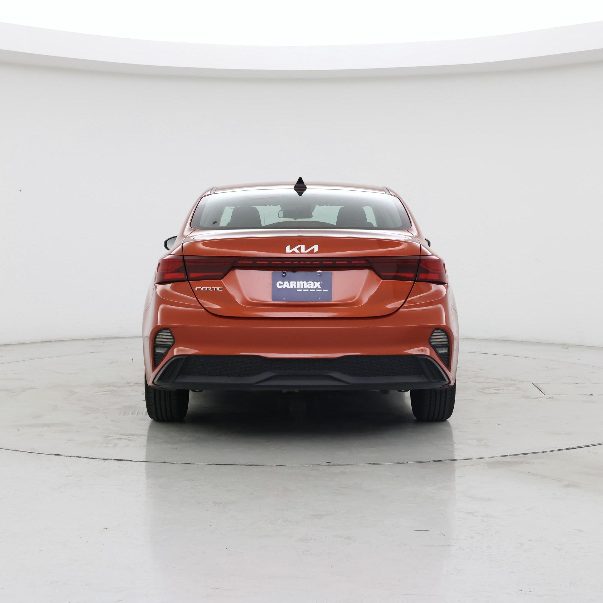 Thumbnail: 2022 Kia Forte - 6