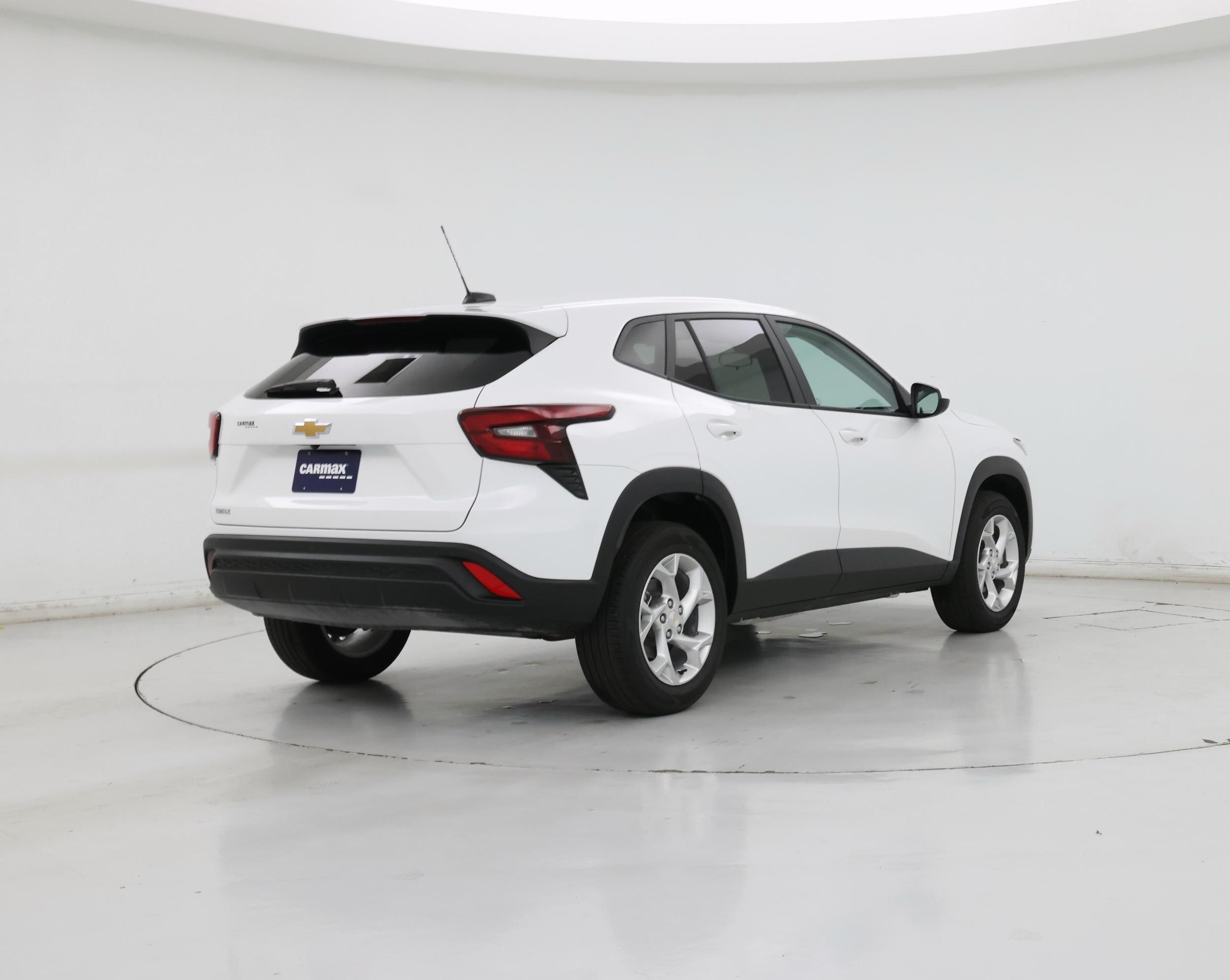 Thumbnail: 2025 Chevrolet Trax - 8