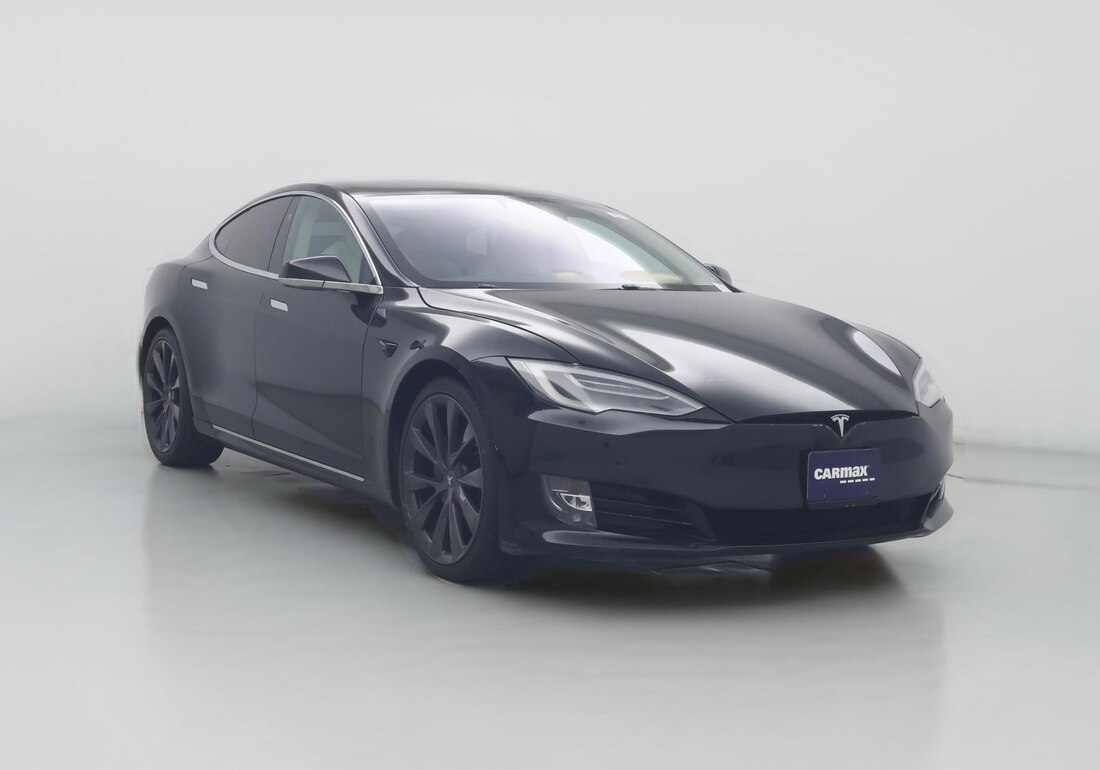2019 Tesla Model S Performance in Black — CarMax photo