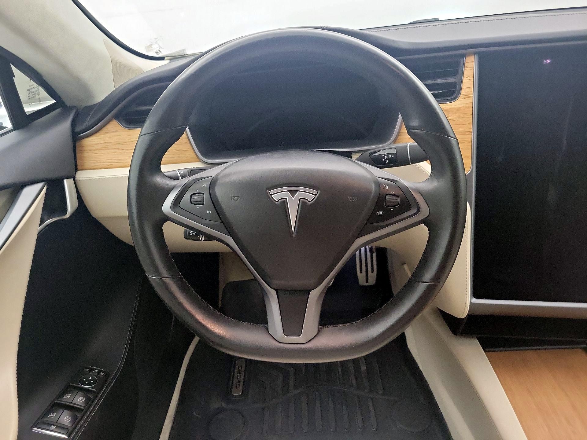 Thumbnail: 2019 Tesla Model S - 10