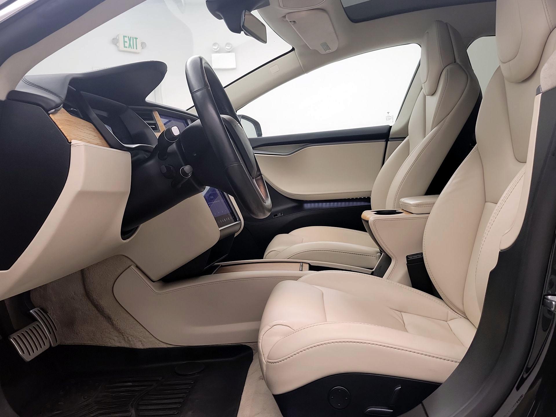 Thumbnail: 2019 Tesla Model S - 11