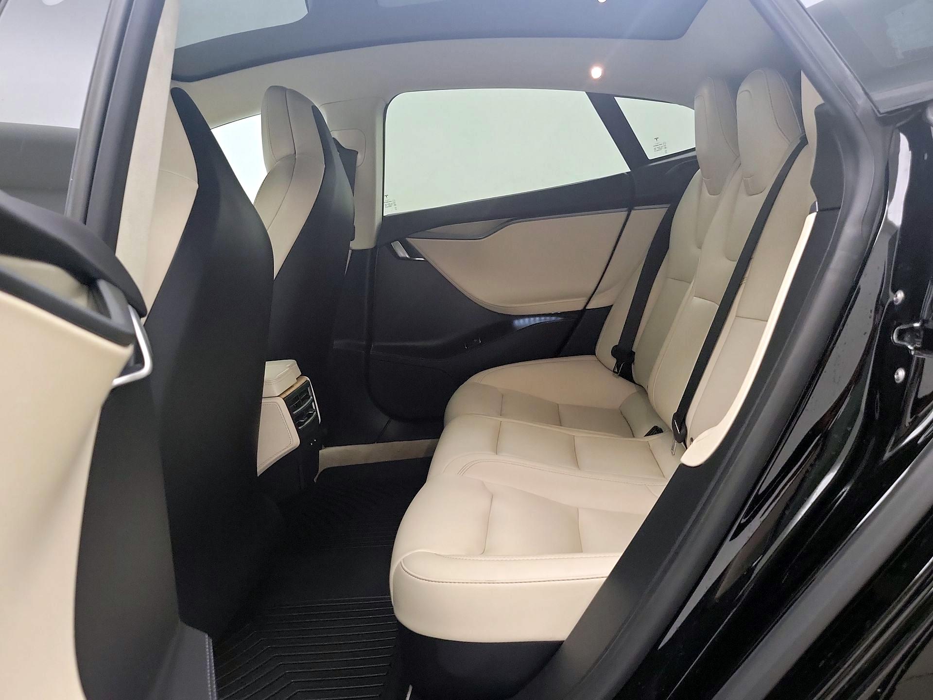 Thumbnail: 2019 Tesla Model S - 20
