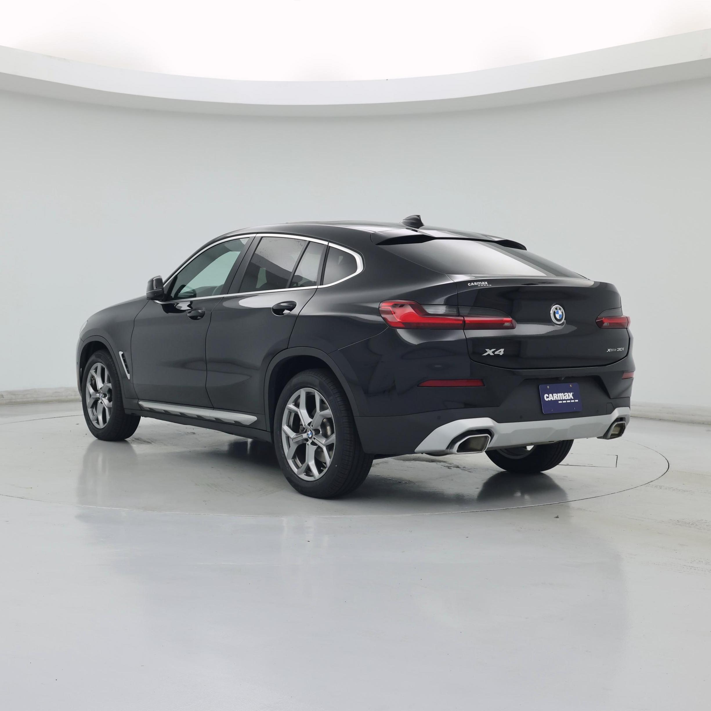 Thumbnail: 2023 BMW X4 - 2
