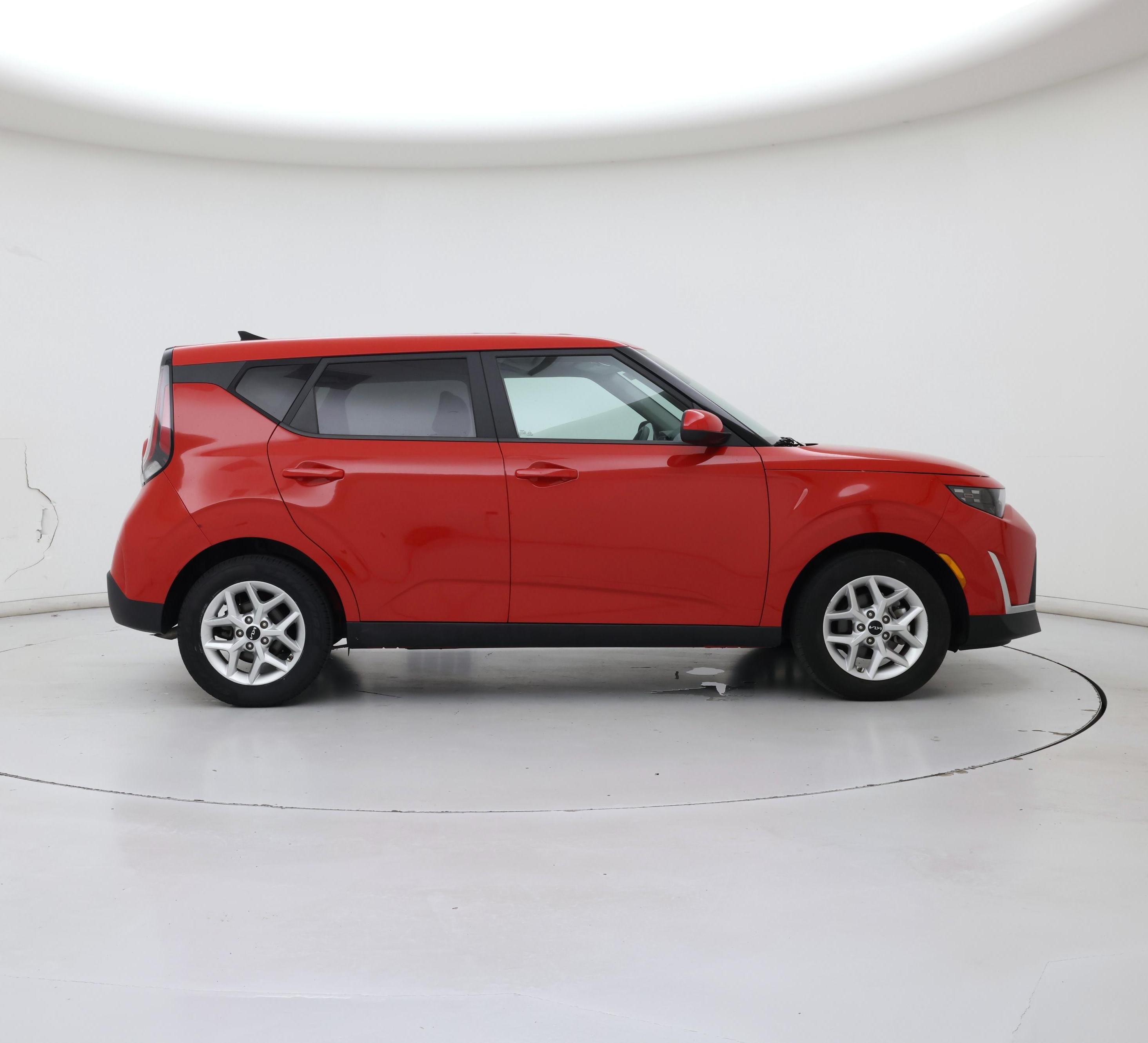 Thumbnail: 2023 Kia Soul - 7