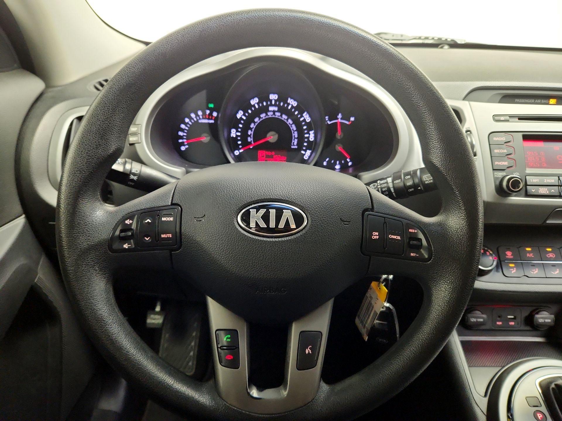 Thumbnail: 2015 Kia Sportage - 10