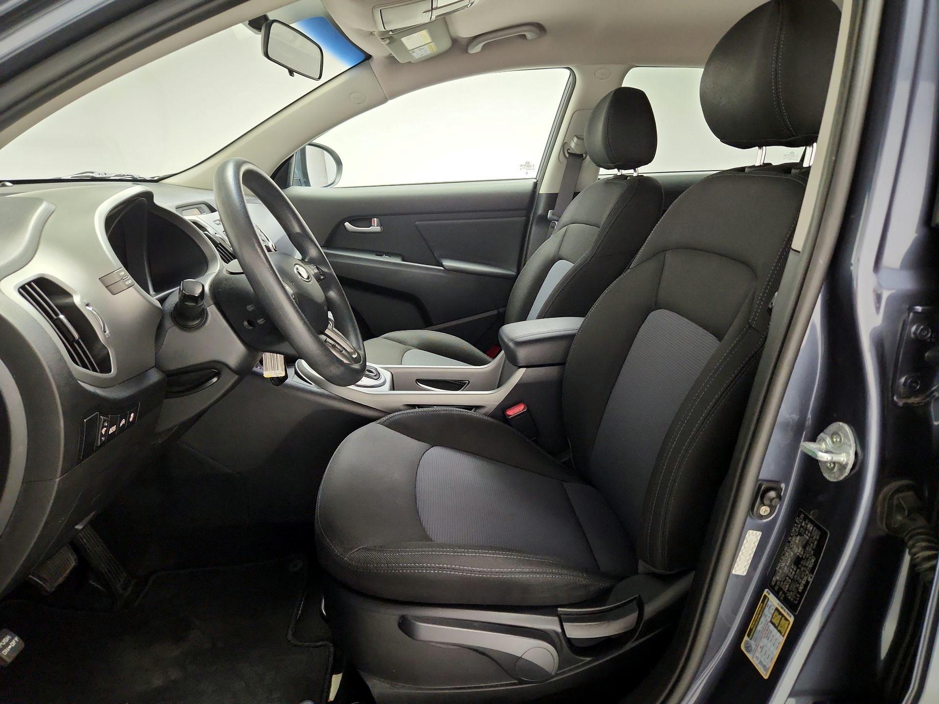 Thumbnail: 2015 Kia Sportage - 11