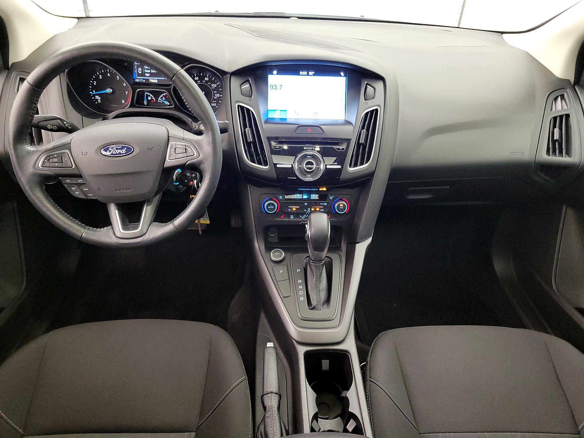 Thumbnail: 2017 Ford Focus - 9