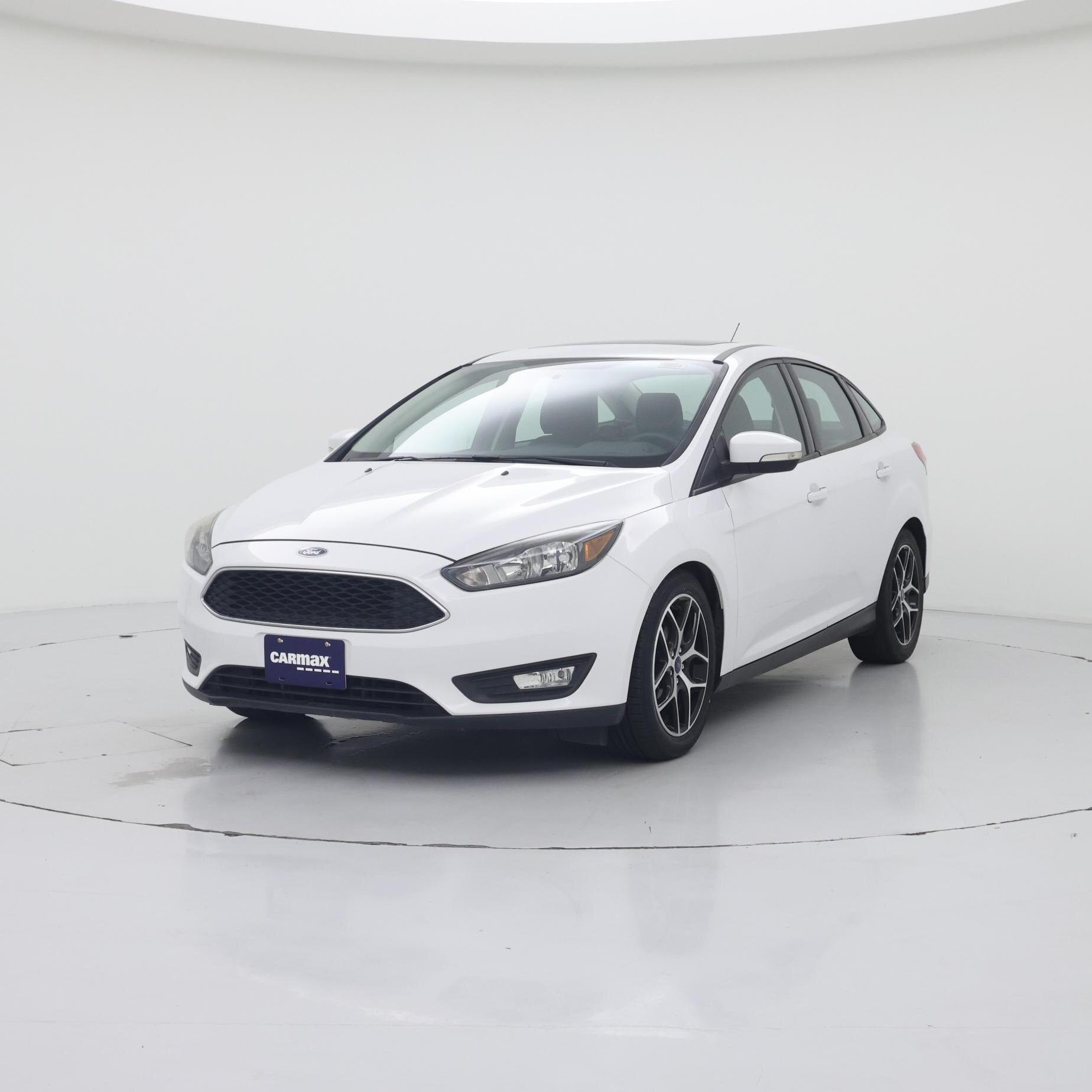 Thumbnail: 2017 Ford Focus - 4