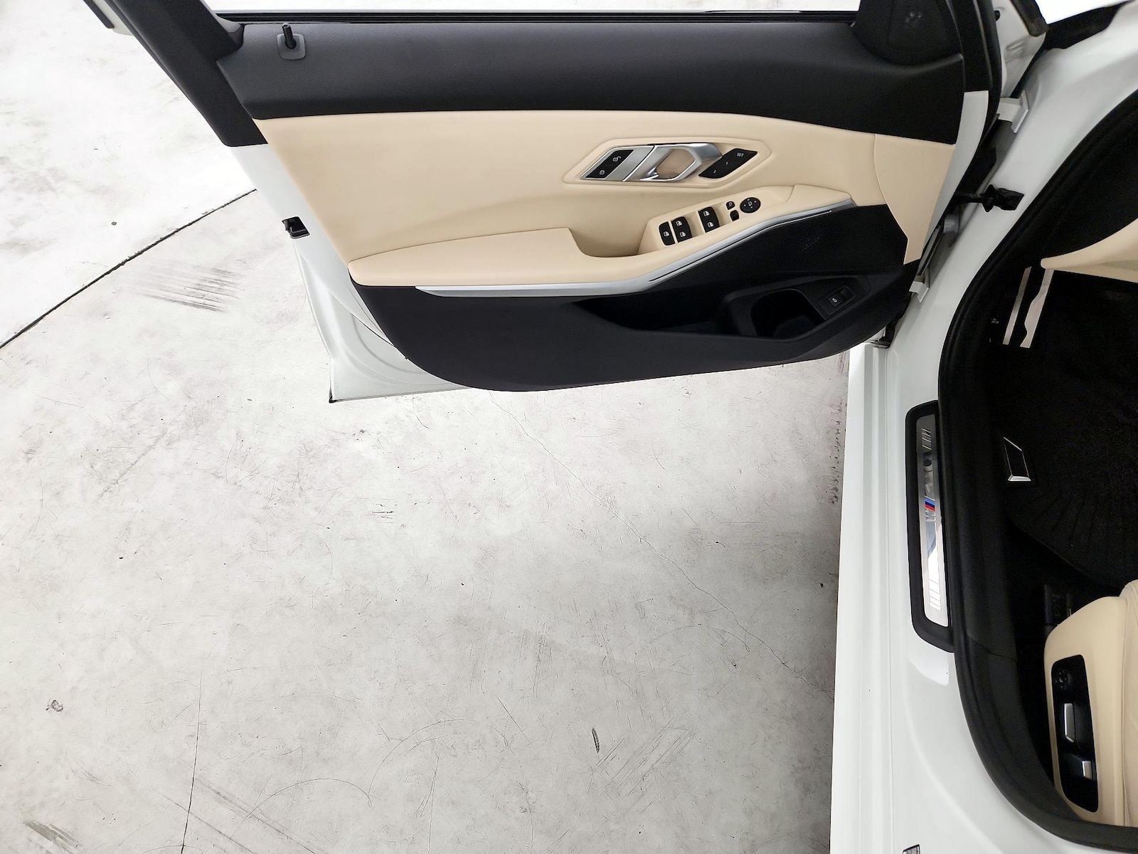 2022 BMW 3 Series M340i - Photo 13
