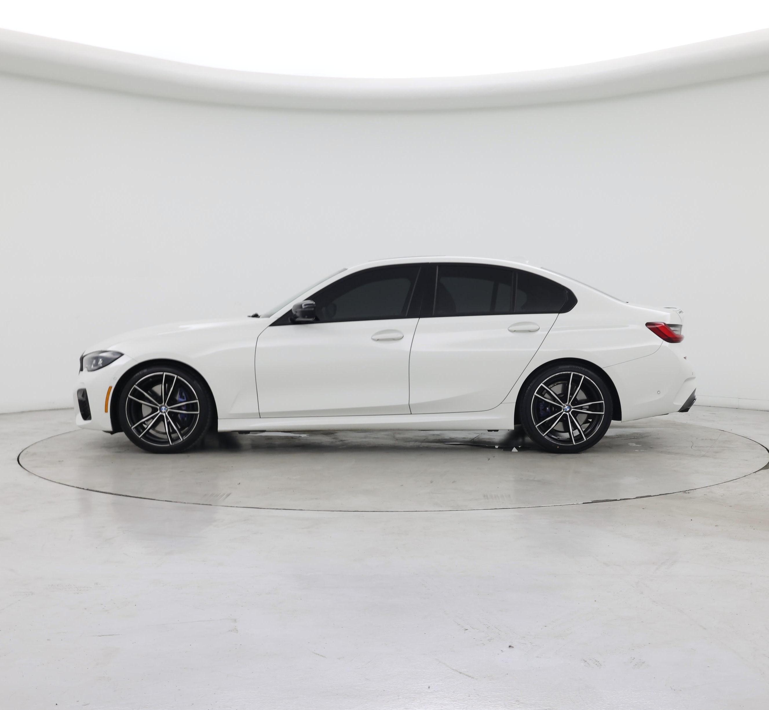 Thumbnail: 2022 BMW 3 Series - 3