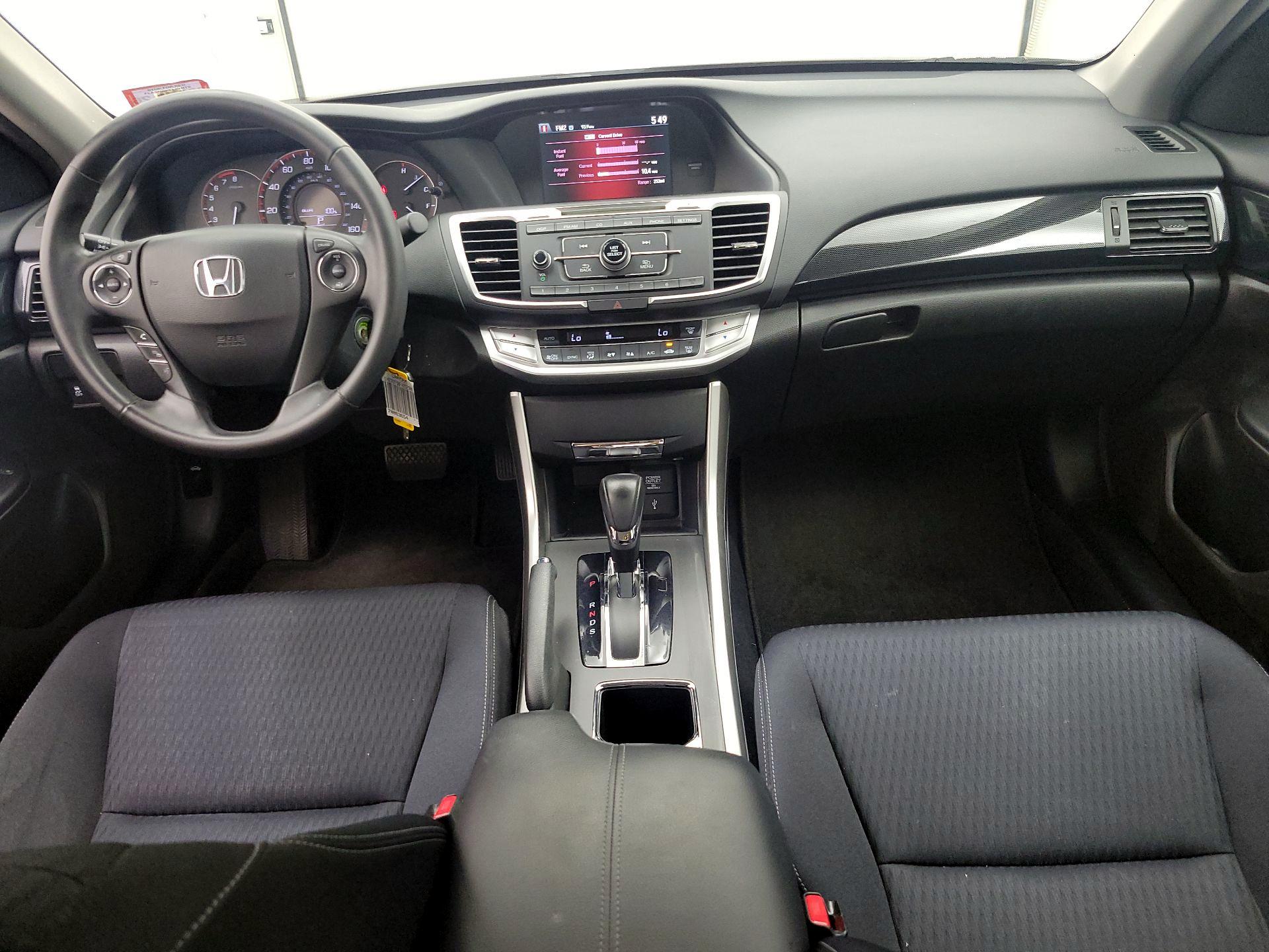 Thumbnail: 2015 Honda Accord - 9