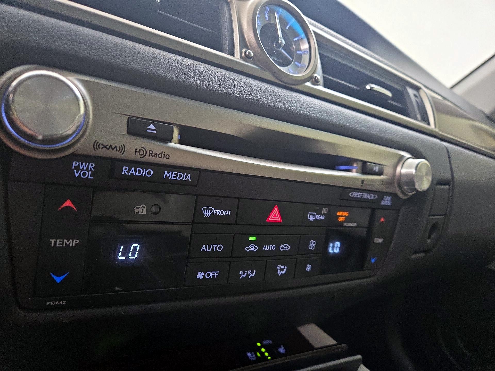 Thumbnail: 2014 Lexus GS - 16